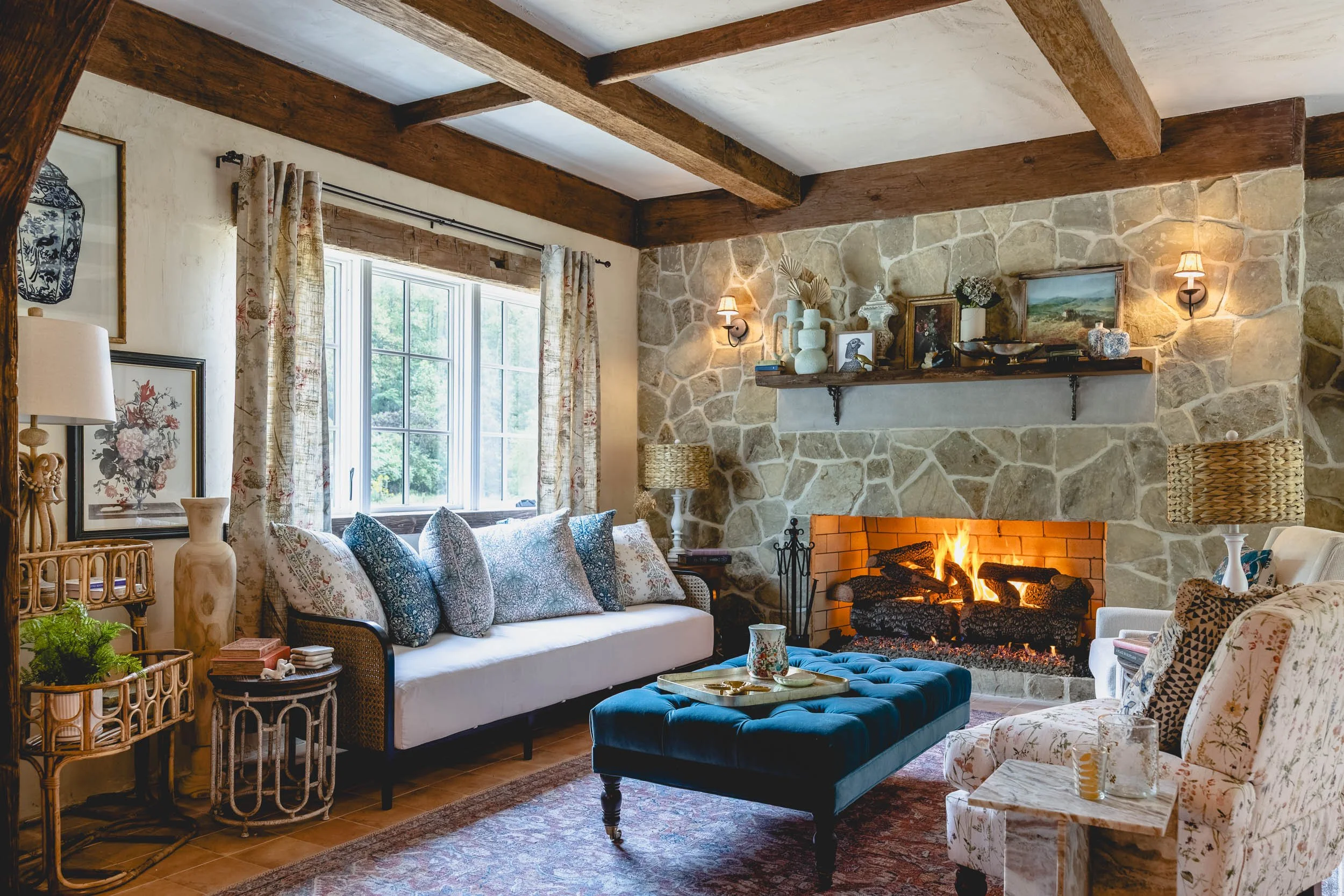 278. living-room-rustic-european-calabasas-home.jpg.jpg