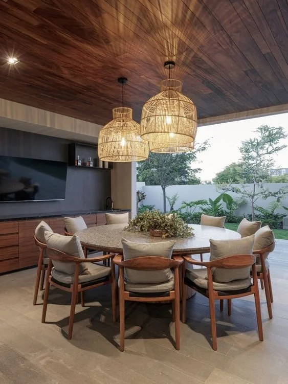 Outdoor lighting layering