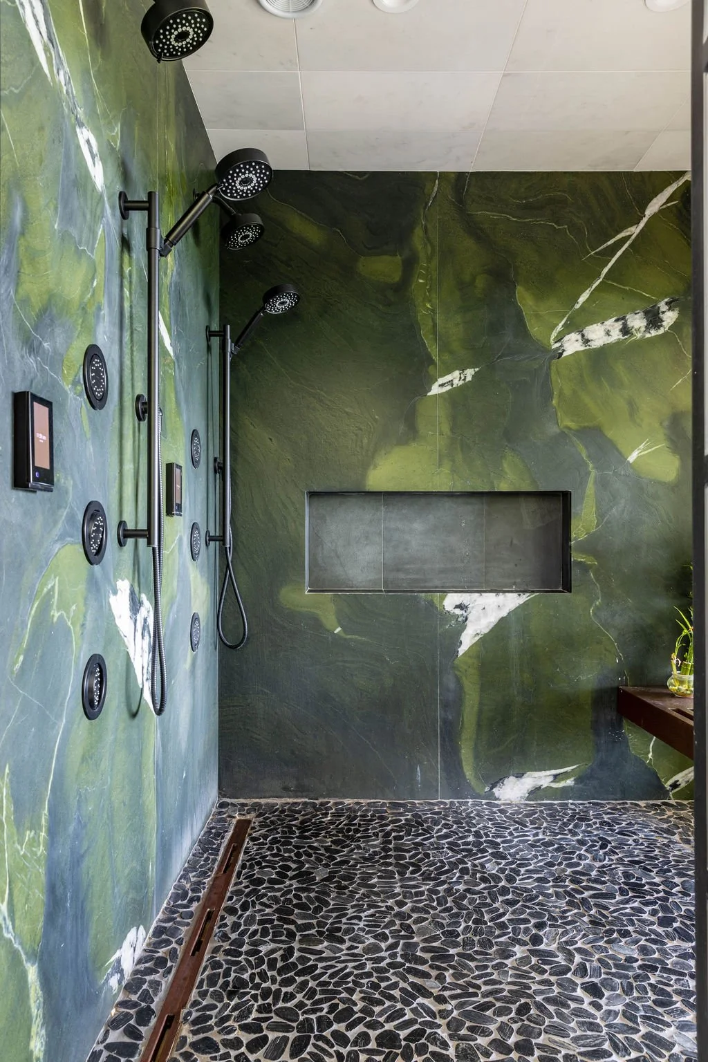244. shower-contemporary-luxury-holmby-hills-california.jpg.jpg