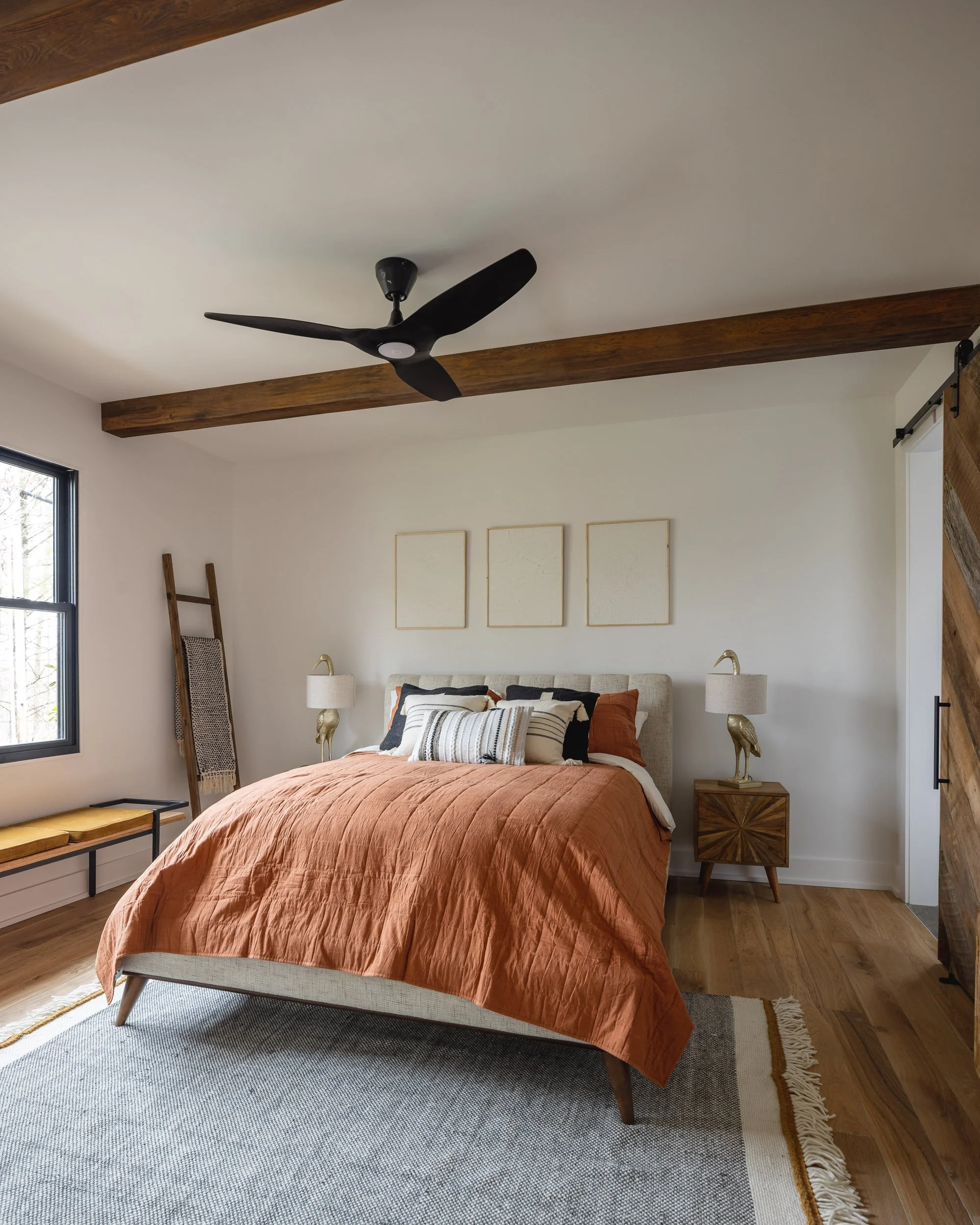 200. bedroom-organic-modern-malibu-home.jpg.jpg