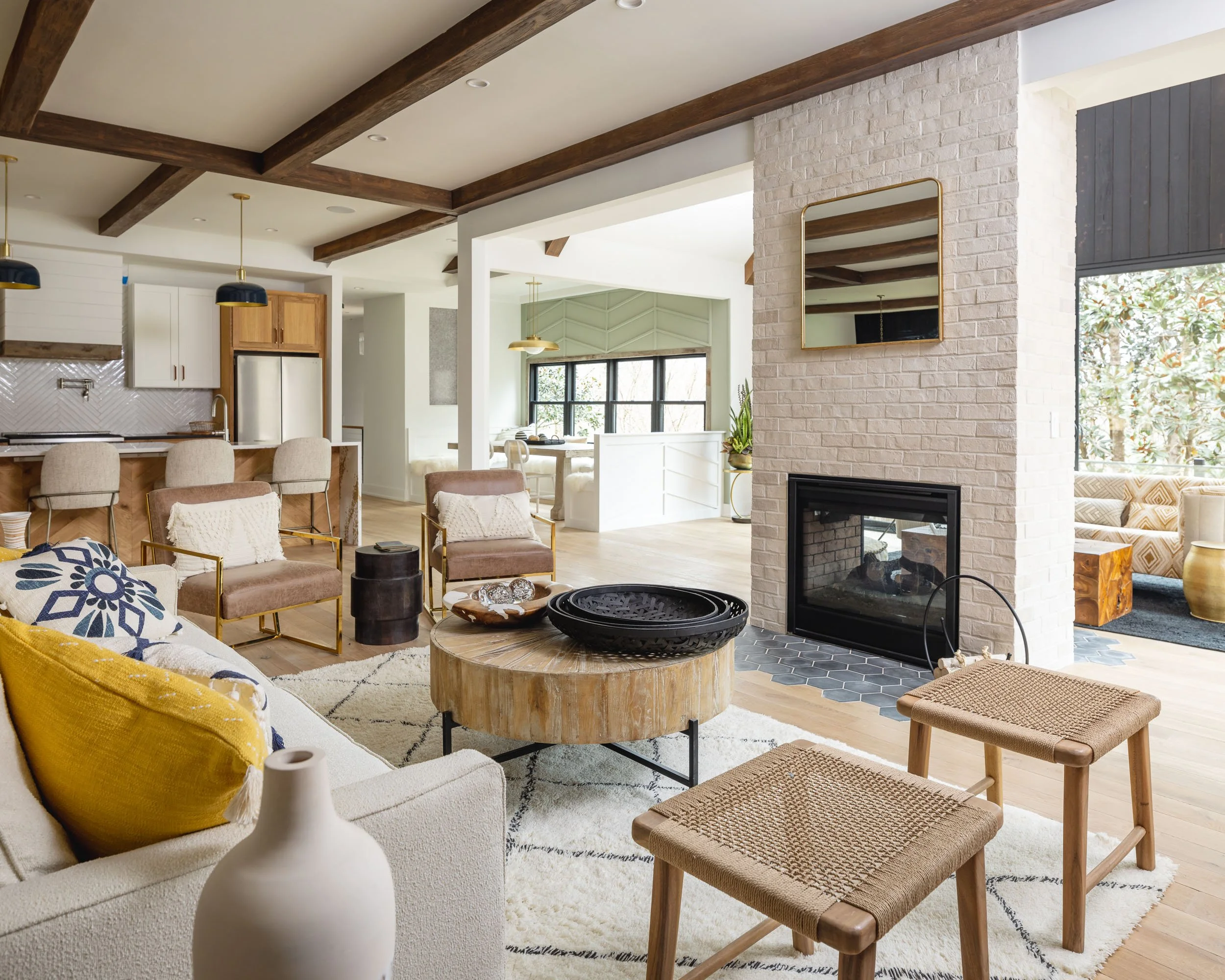 24. open-concept-living-room-organic-modern-sherman-oaks-home.jpg.jpg