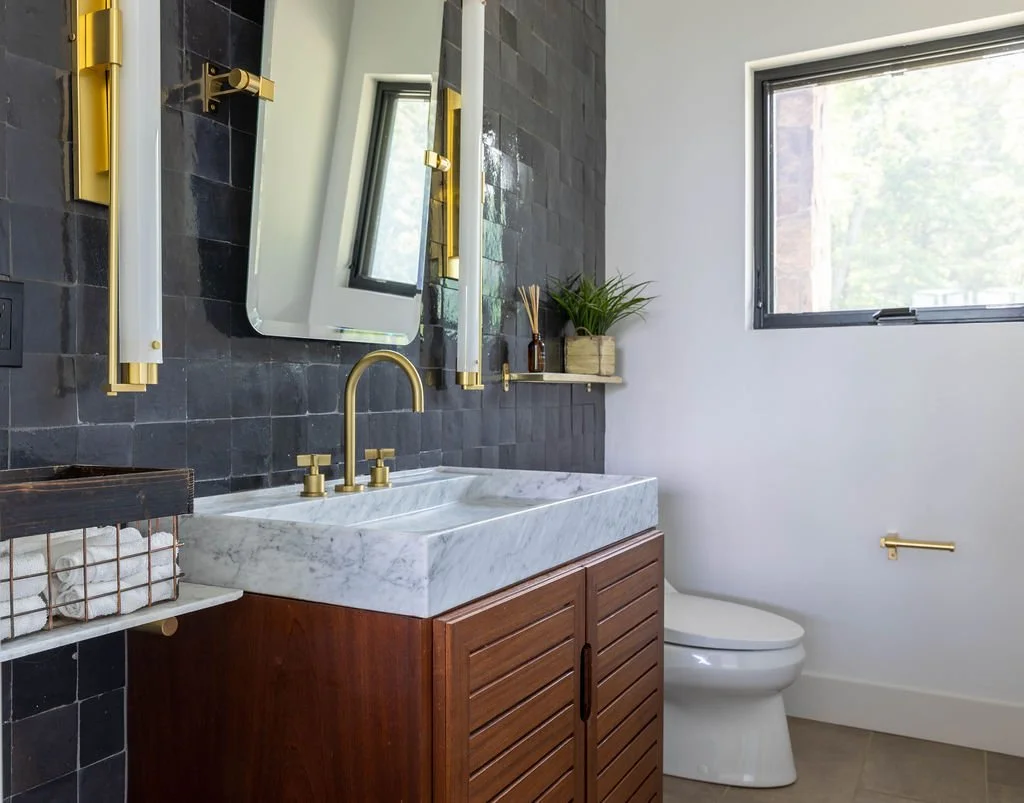 18. bathroom-contemporary-brass-vanity-los-angeles-home.jpg.jpg