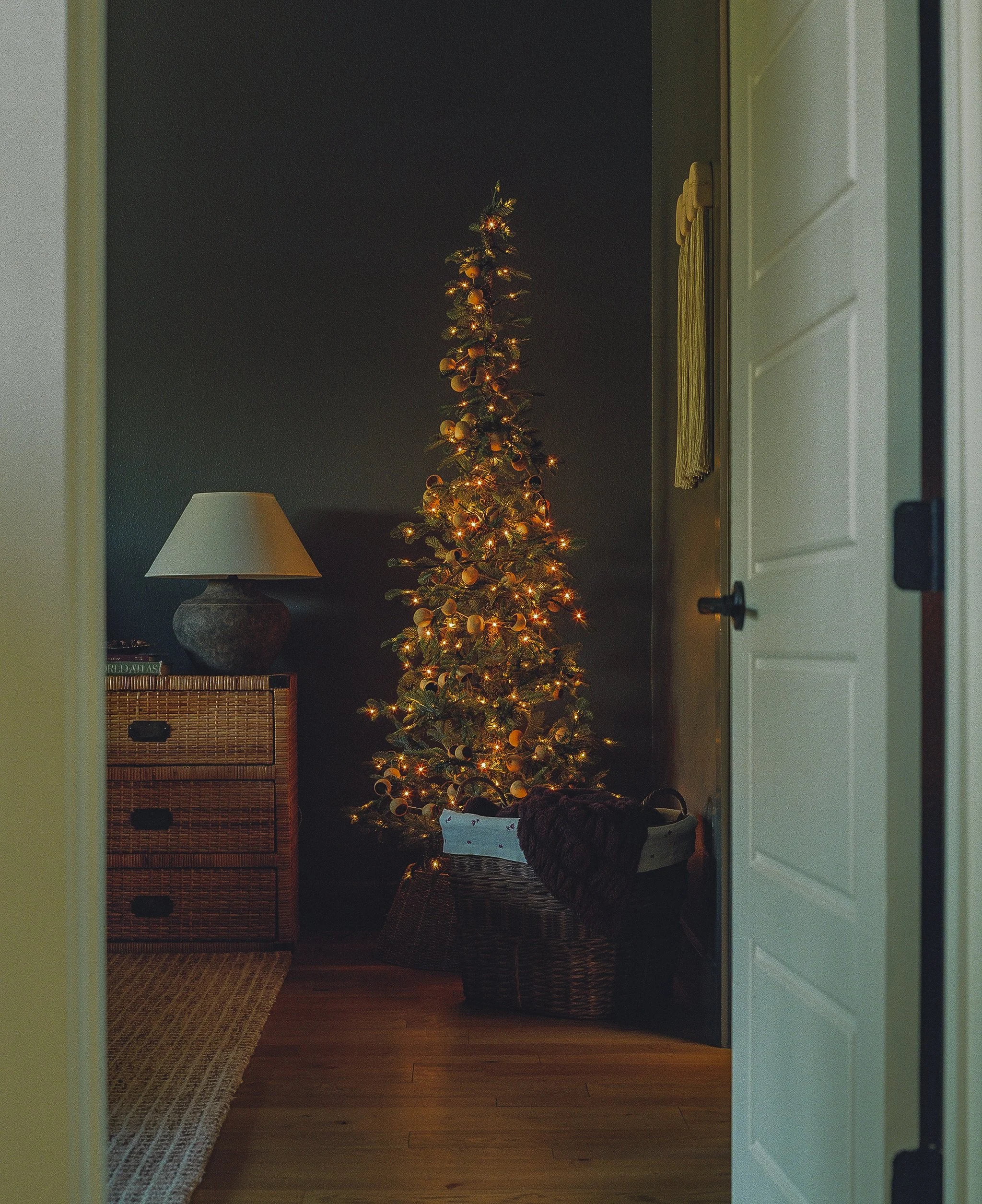 audrey's home (holiday)-15.jpg