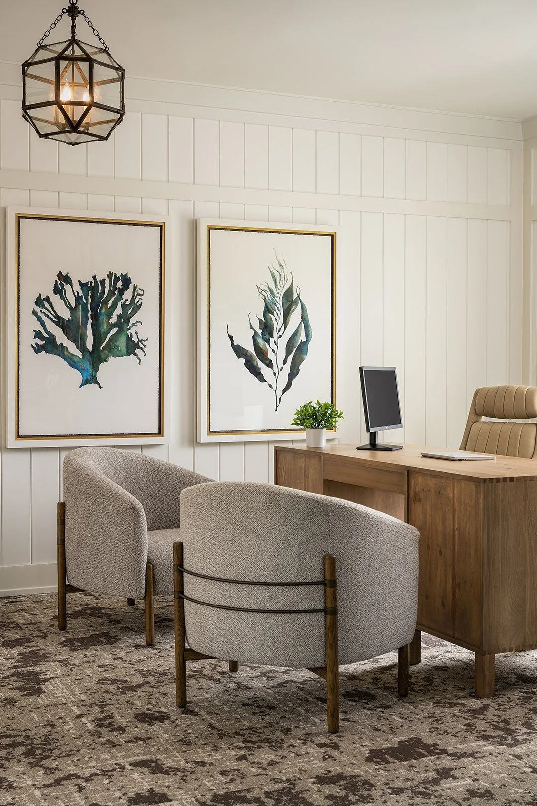SHAH_AtlanticBeachHouse_16785-Leasing-Desk.jpg