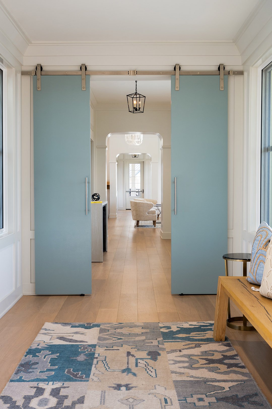 SHAH_AtlanticBeachHouse_16793-View-Down-Gallery.jpg