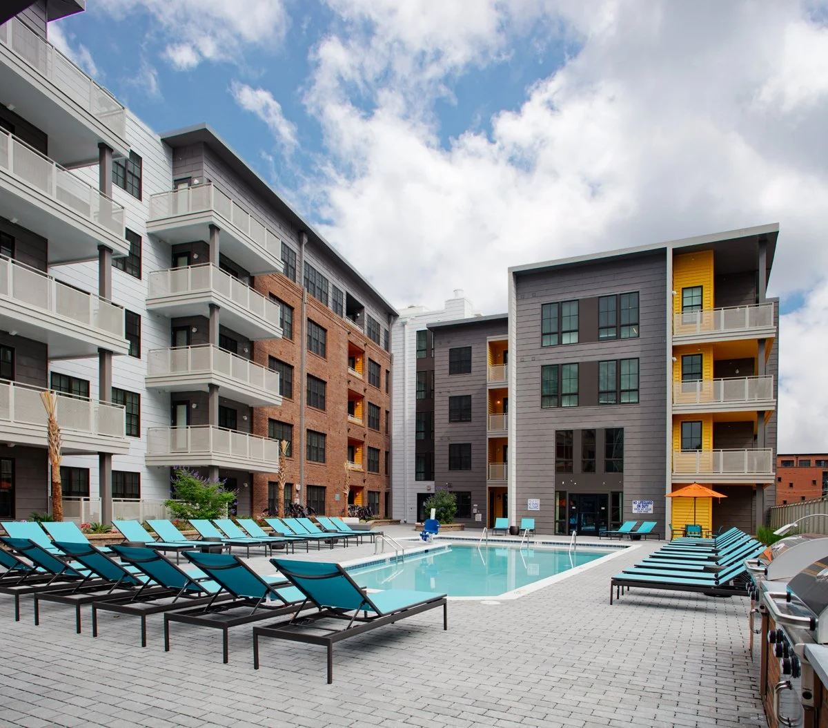 Pool-Deck-2.jpg