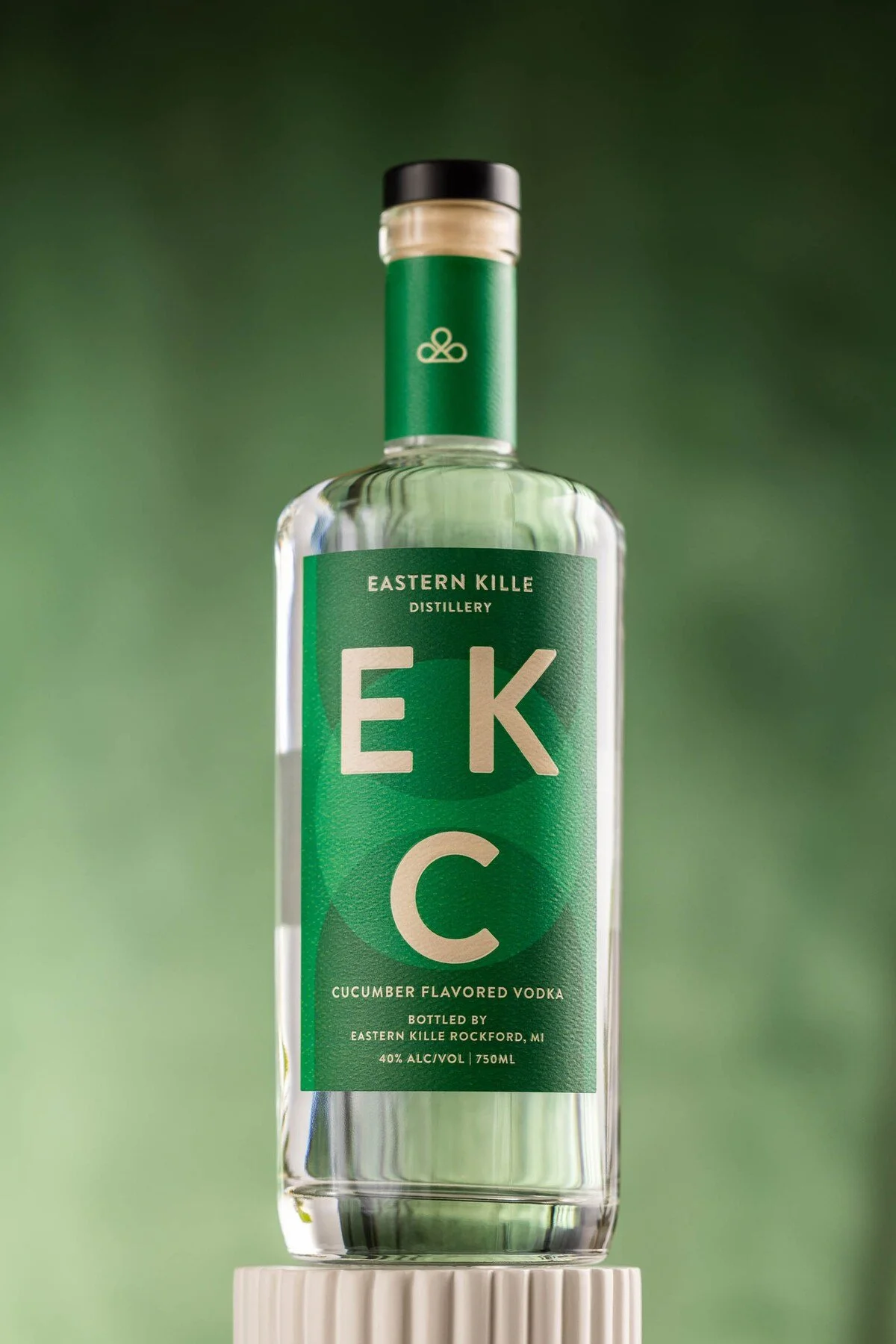 eastern-kille-ekc-cucumber-flavored-vodka-03.jpg