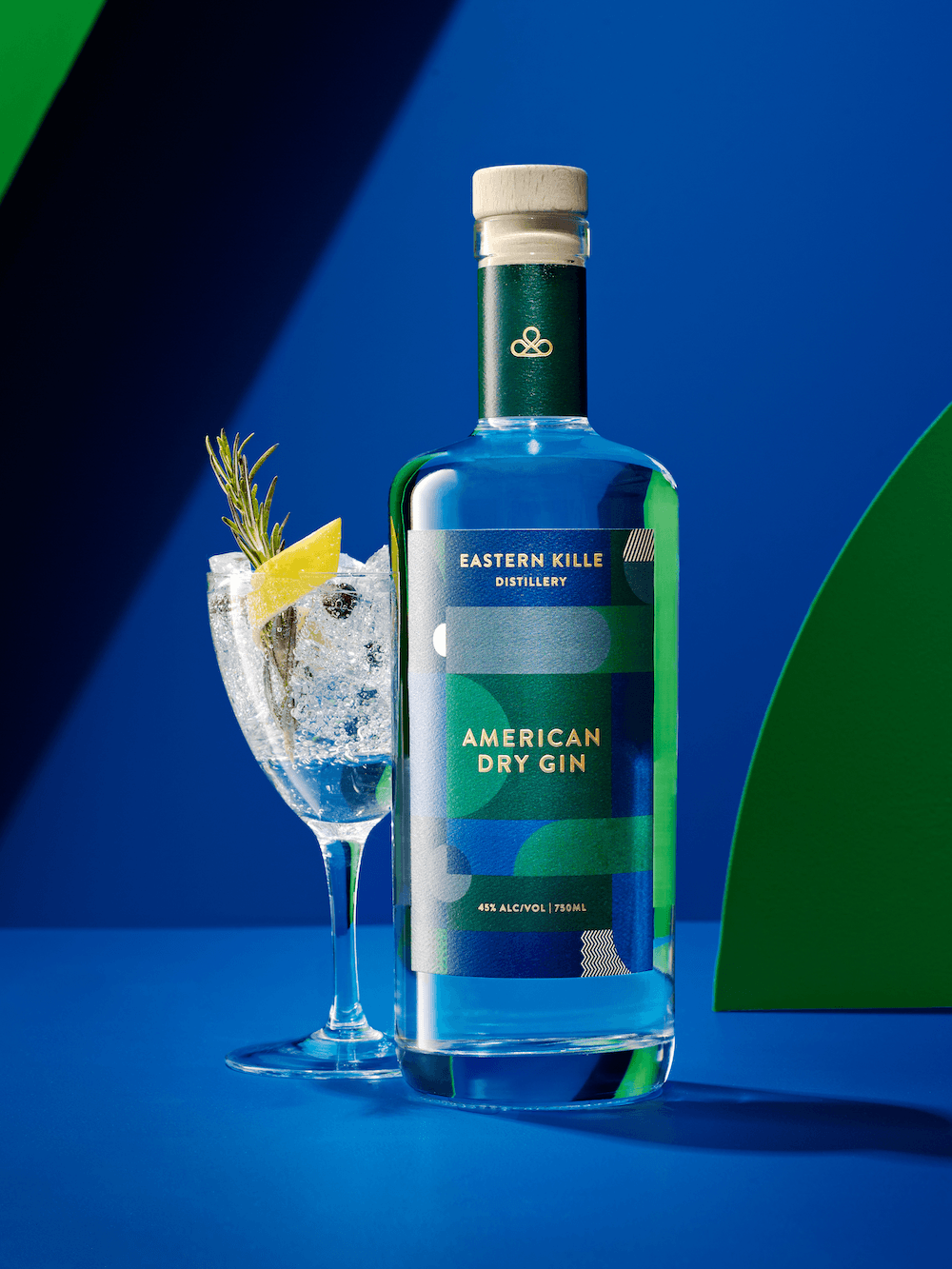 Eastern Kille Gin Bottle and Cocktail