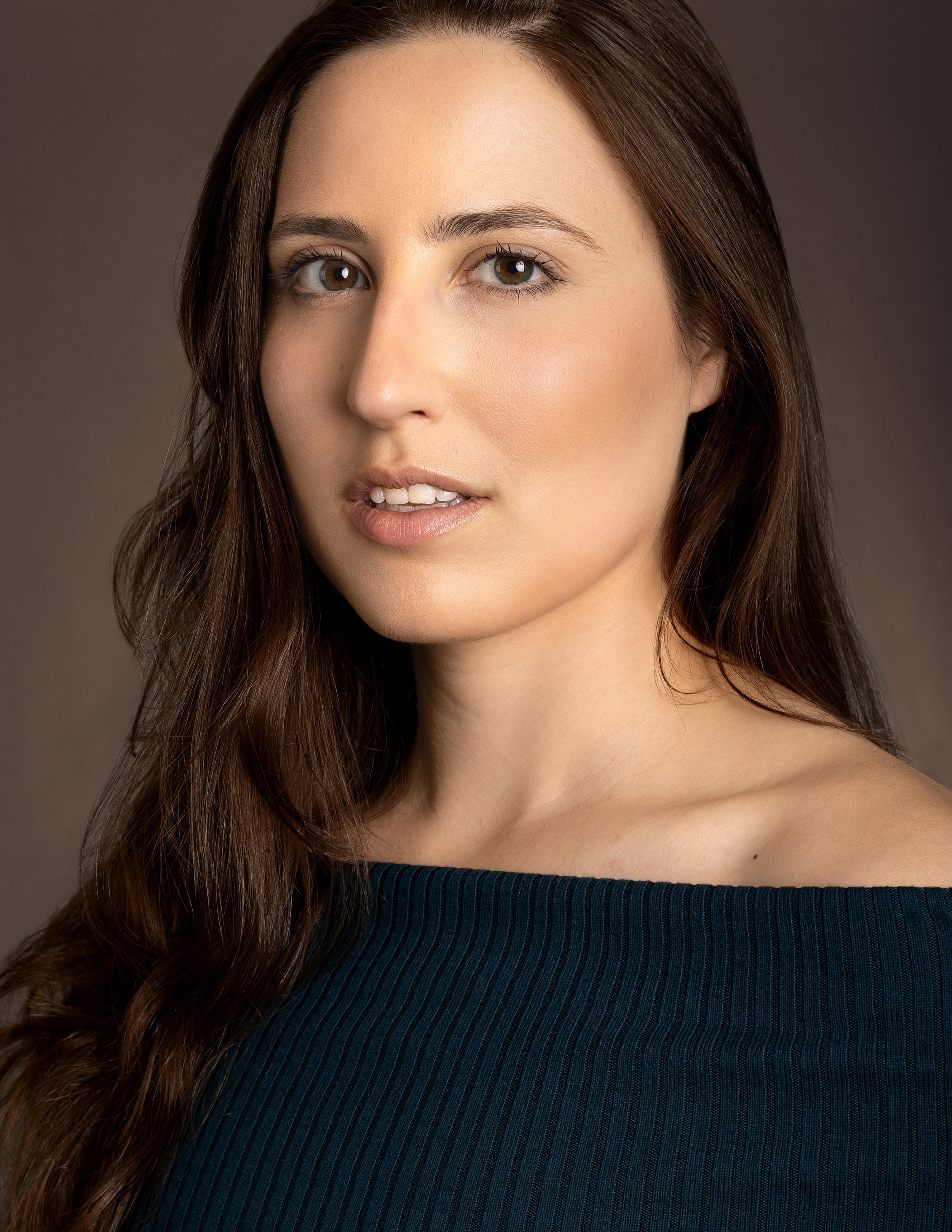 CROP_20250606_Κristin_Headshots-091 copy.jpg