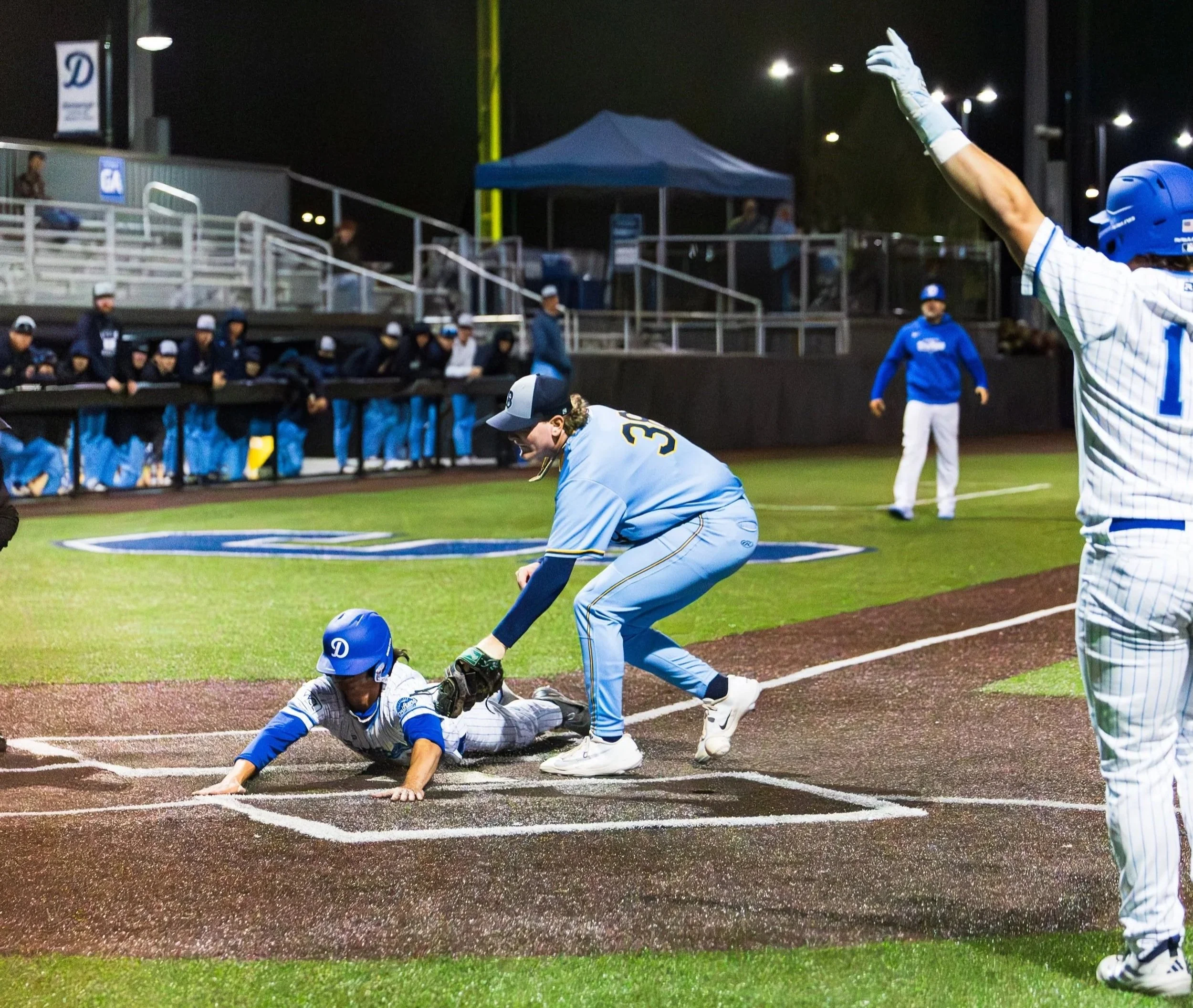 Drifters Overcome Four-Run Deficit Against Bells, Winning in Extras 9-8