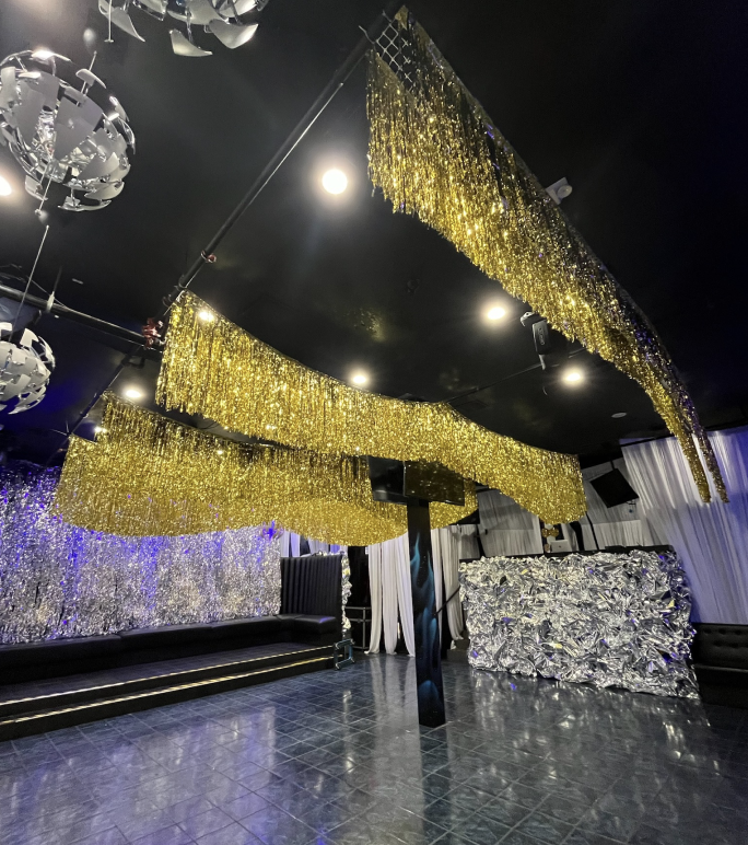 Tinsel Garlands - Gold