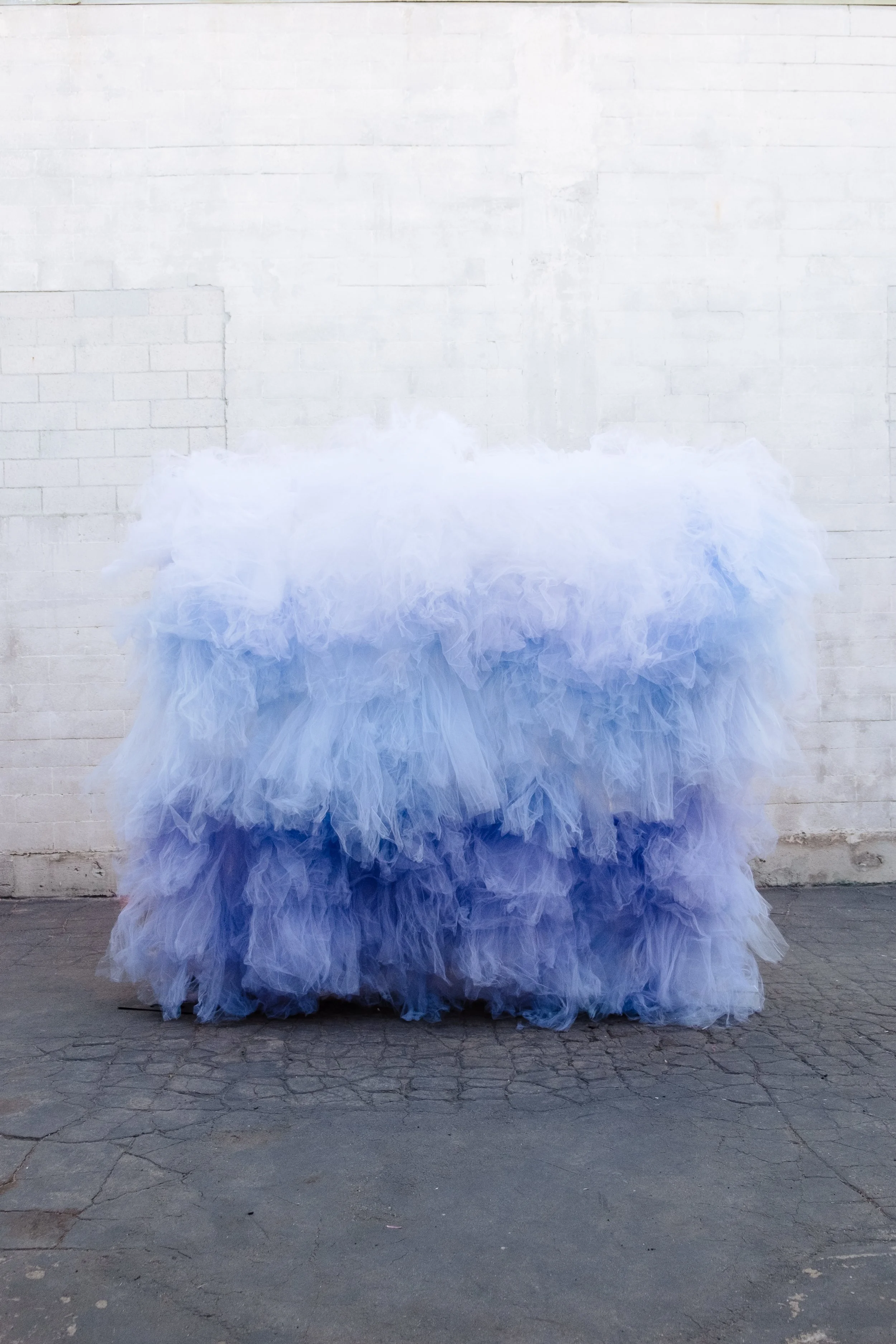 Tulle Backdrop - Blue Ombre