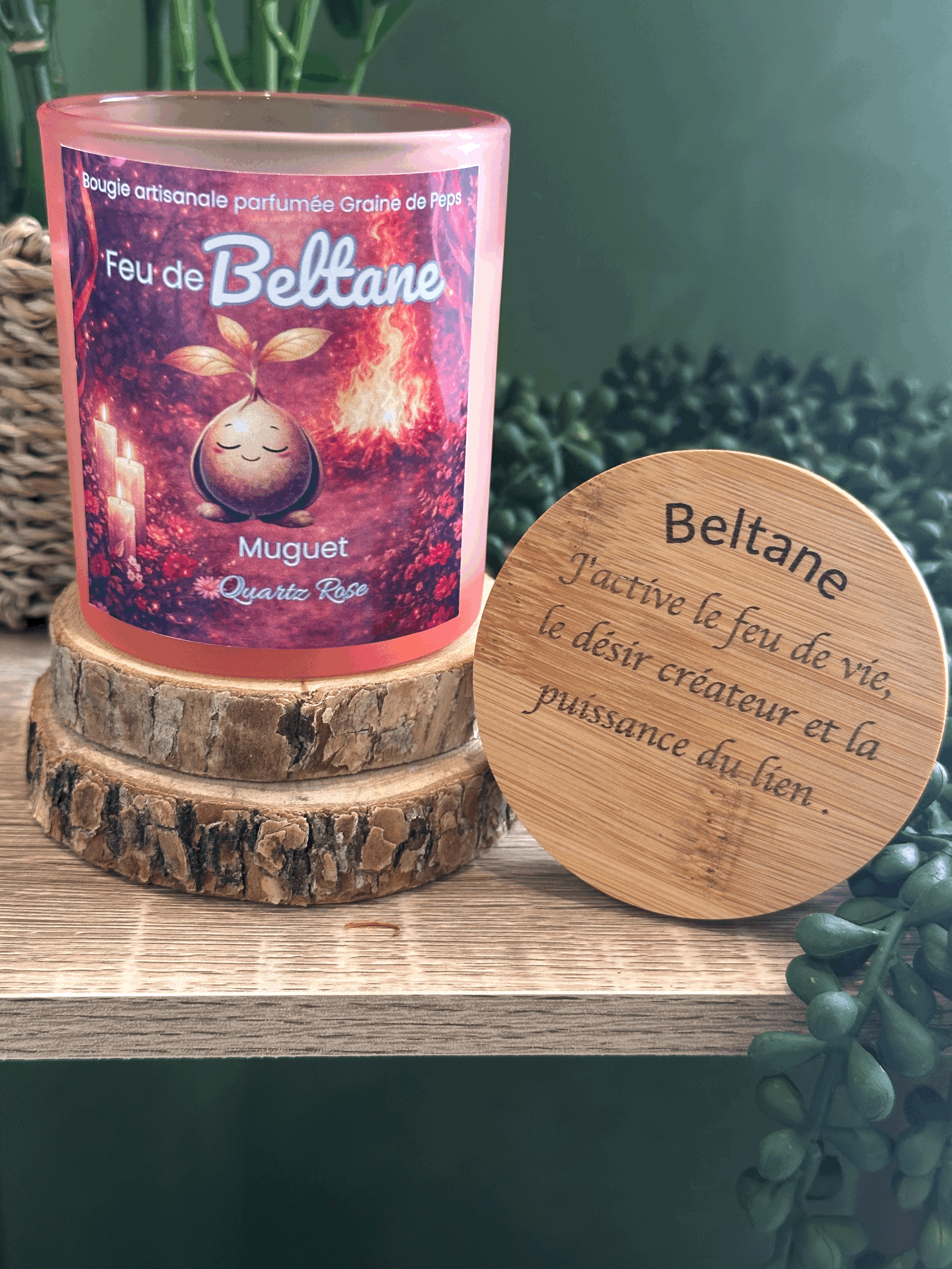 Bougie parfumée Feu de Beltane – Muguet & Quartz Rose