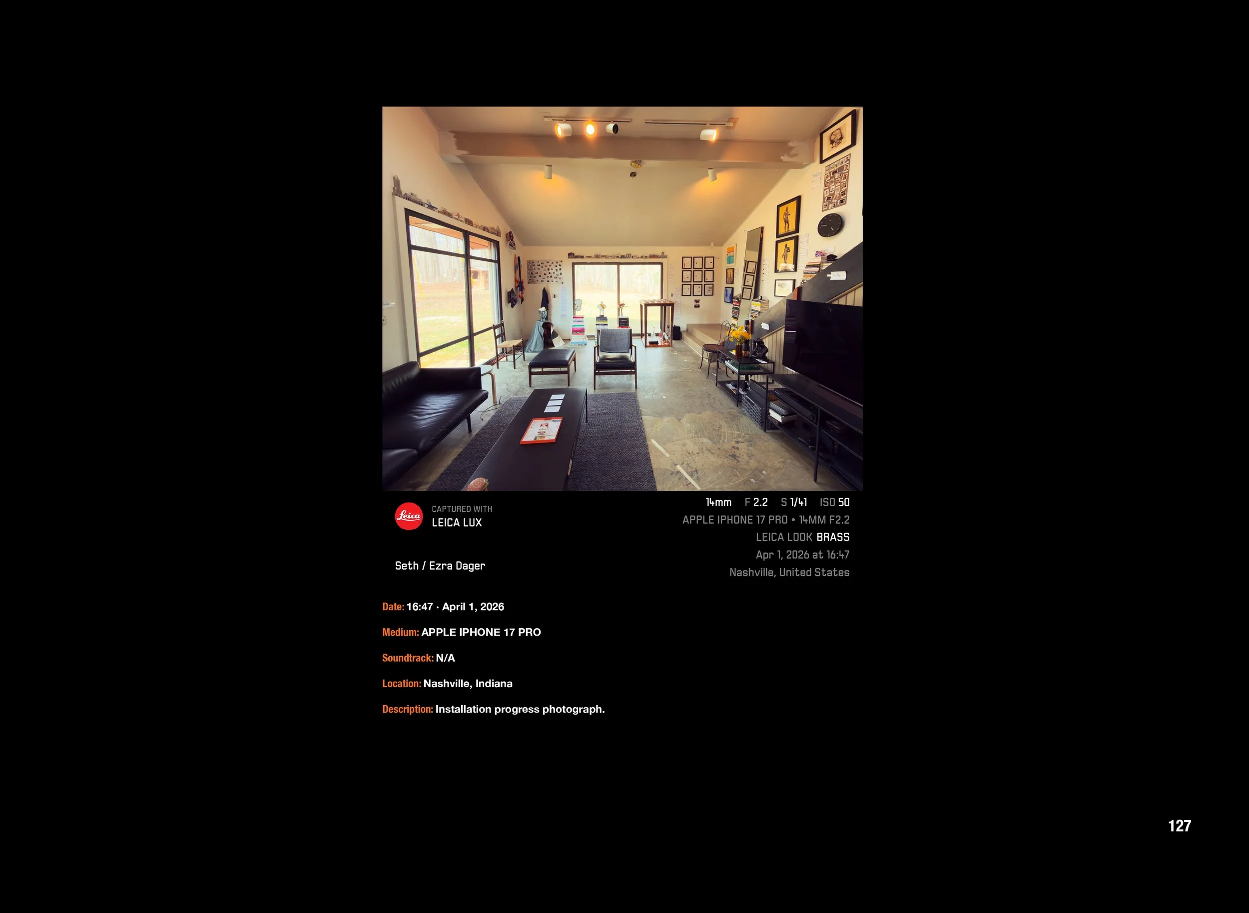The Standards Manual - VXX127.jpg