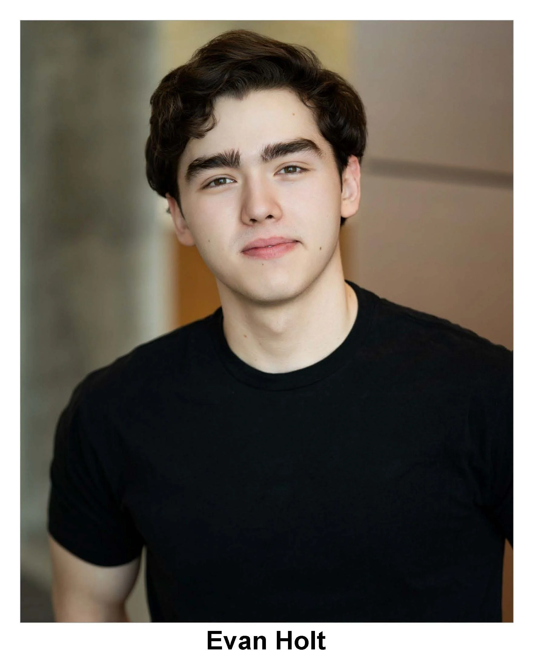 Evan Holt Headshot.jpg