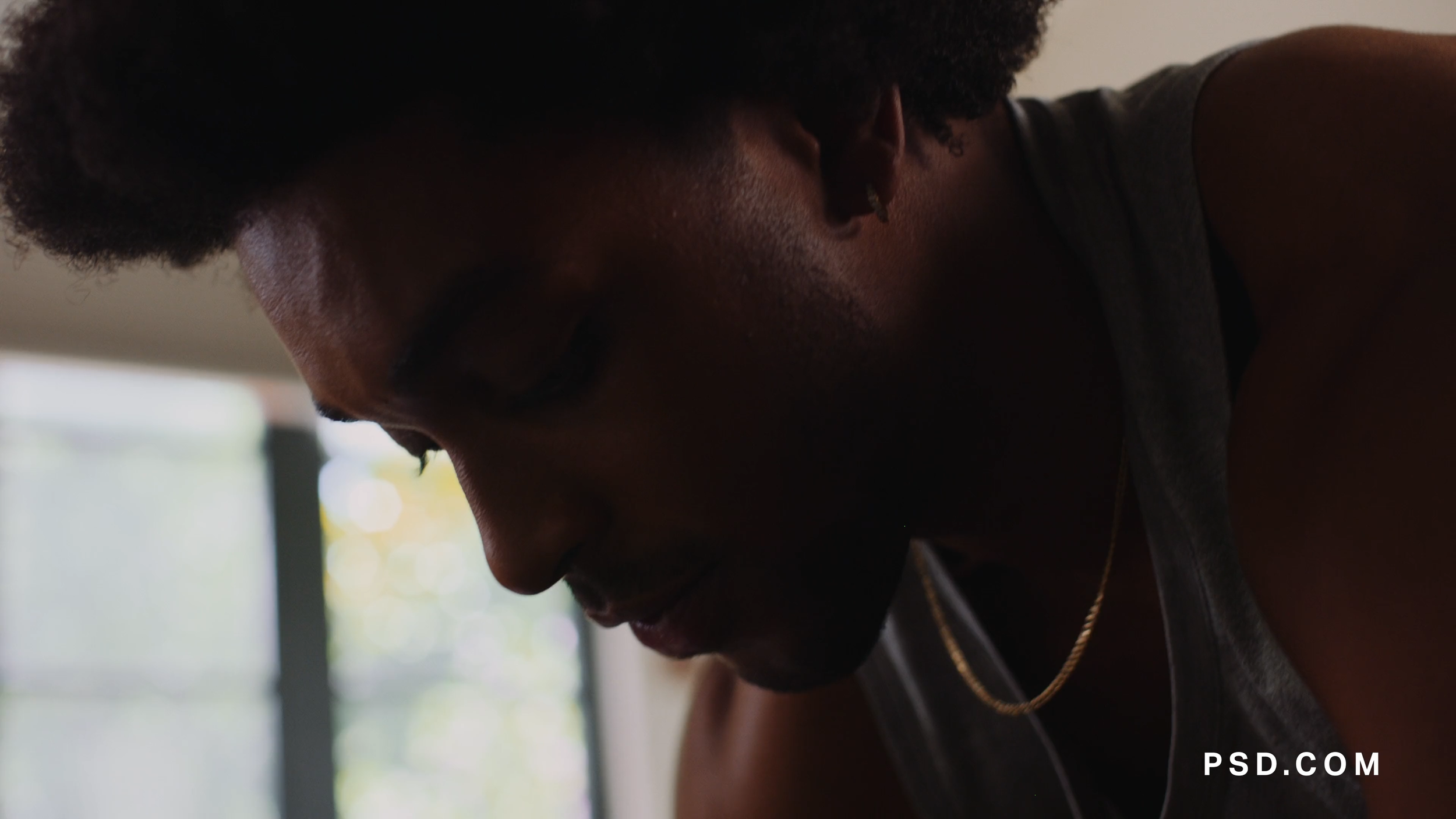 psd_activewear (2160p).00_00_10_20.Still016.png