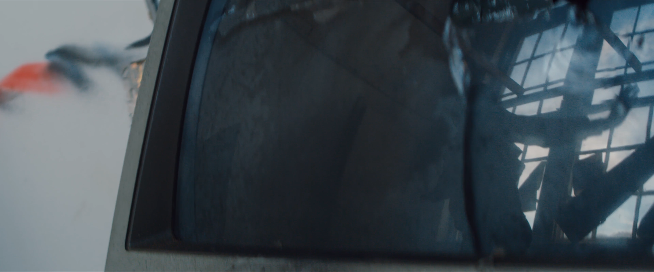 i_can't_think (2160p).00_01_59_22.Still036.png