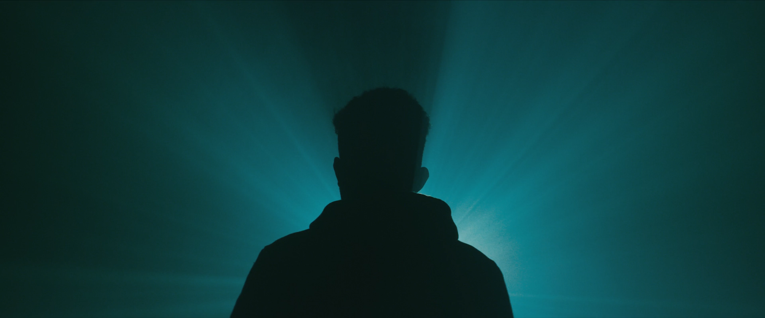 i_can't_think (2160p).00_02_40_02.Still045.png