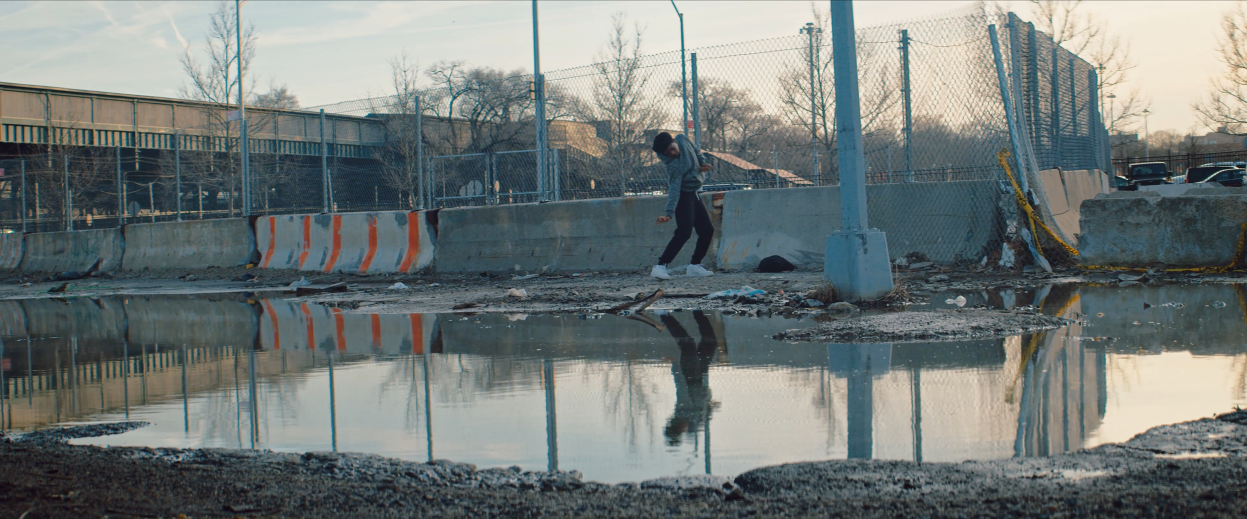 i_can't_think (2160p).00_00_39_05.Still020.png