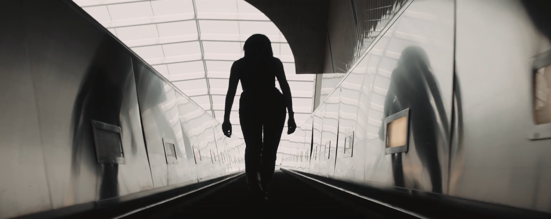 LEVI_S _Never Stop Searching_-319412835.00_00_09_05.Still004.png