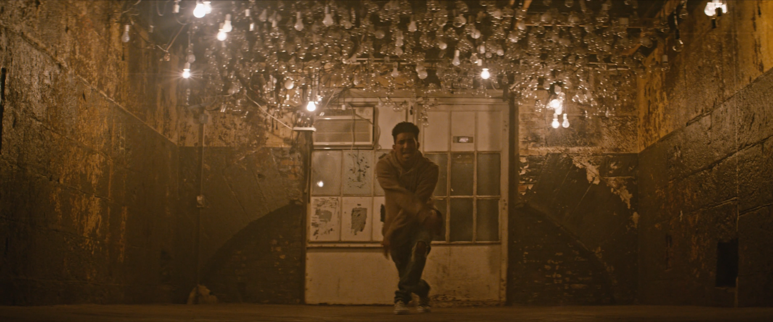 i_can't_think (2160p).00_00_37_17.Still019.png