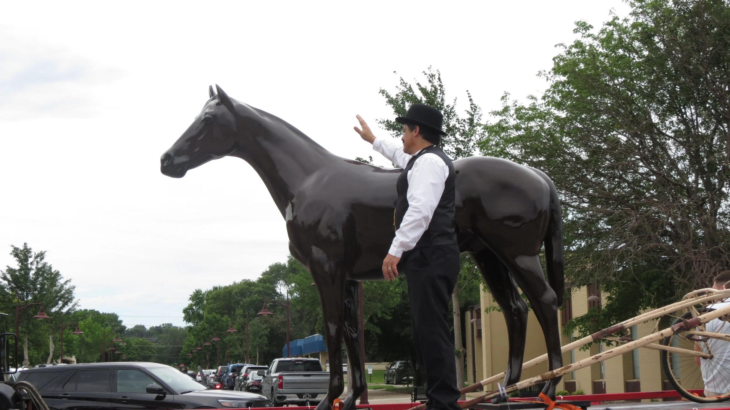 Dan Patch Statue | Sponsorship page