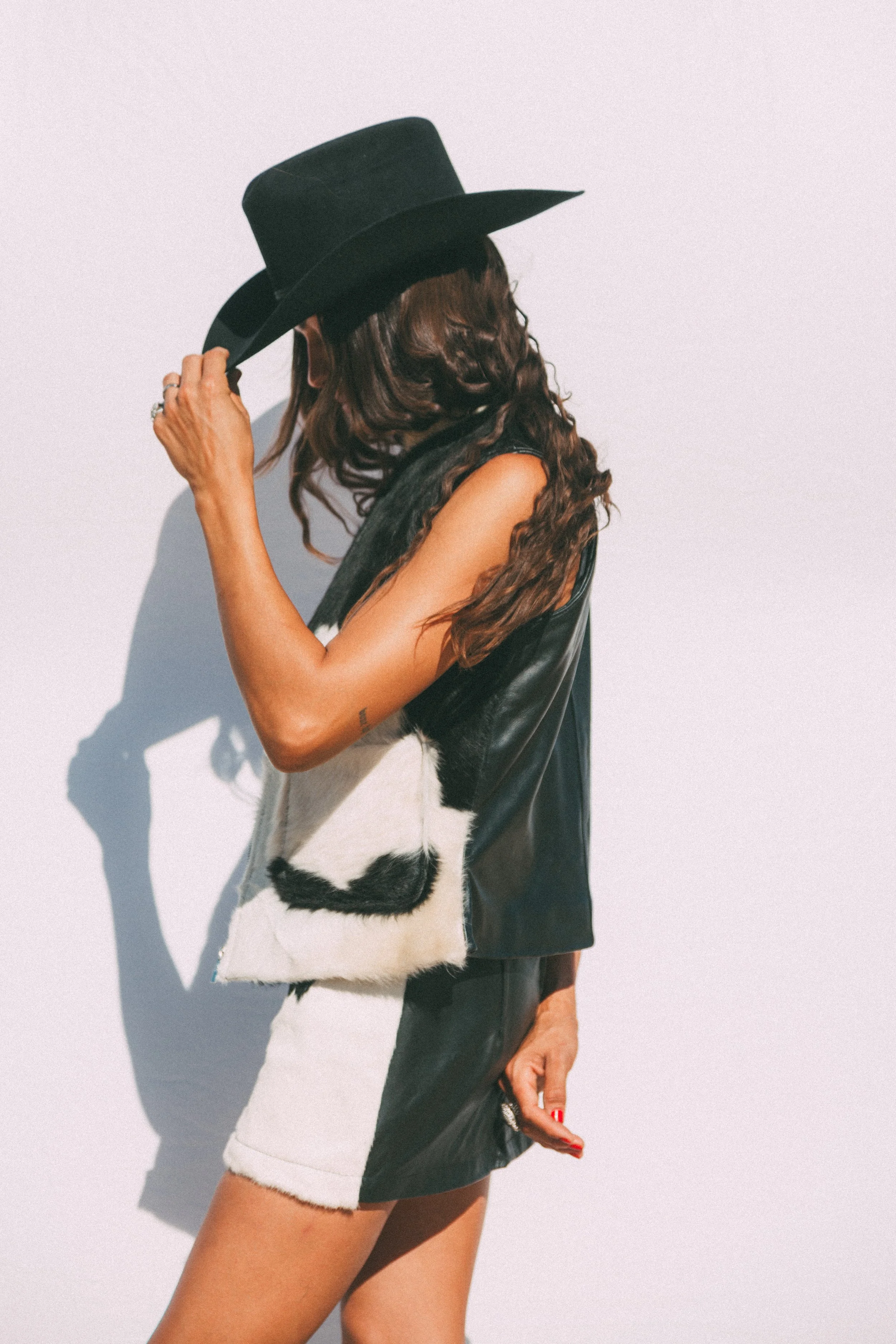 ESSENTIAL BRAND SESSION