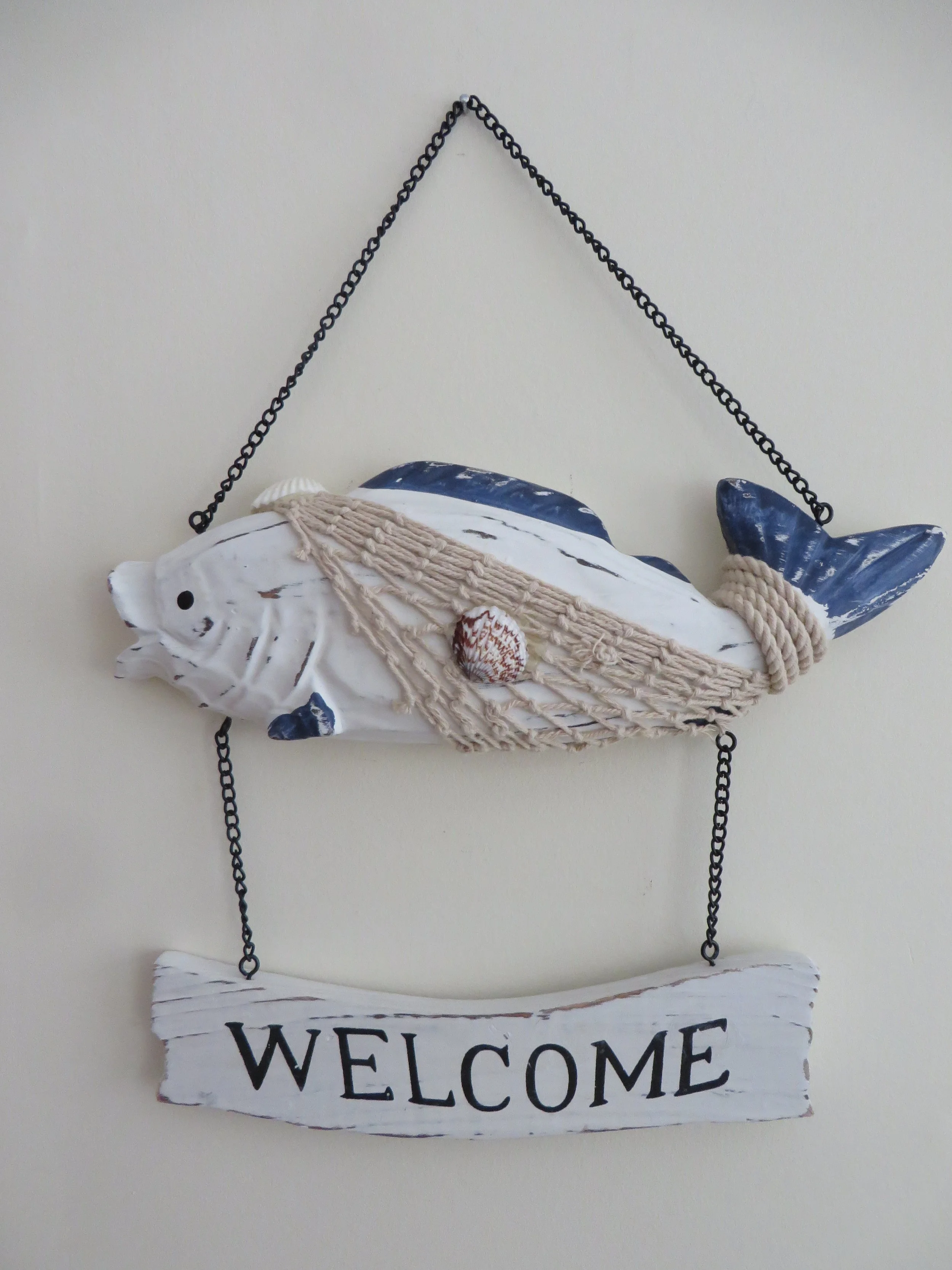 Coastal Fish Welcome Door Sign with Chain