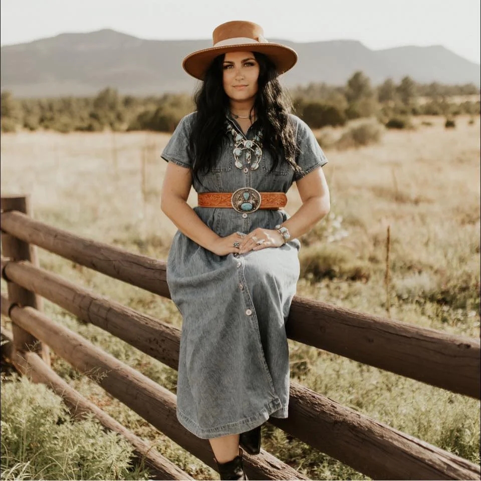 ALASKA RAYNE HOLLOWAY