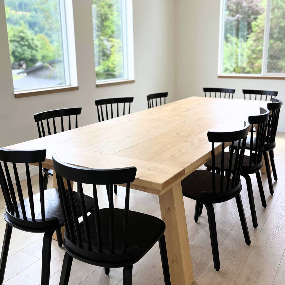 Bushworks_Scandinavian_Dining_Table_2