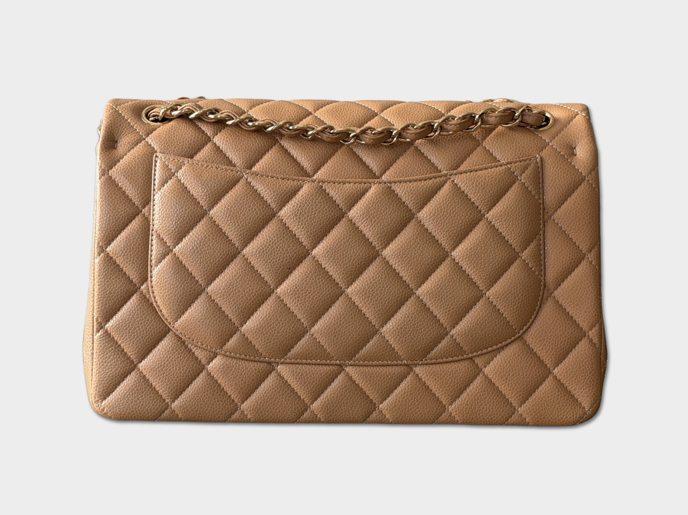 dark-beige-jumbo-chanel-back-232.png