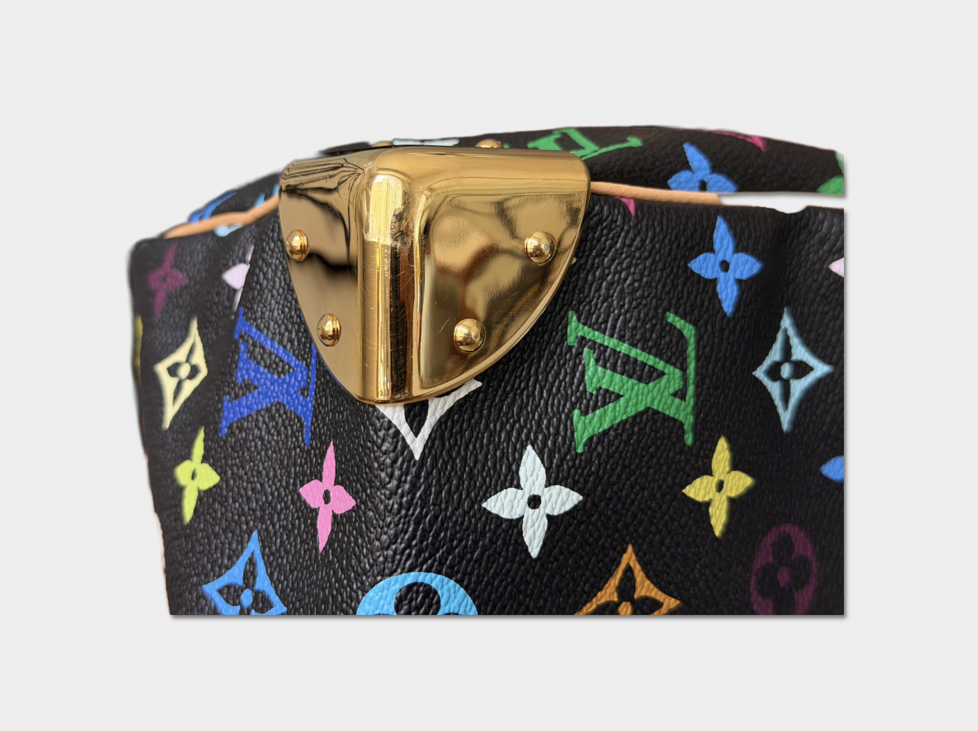lv-speedy-corners-3124