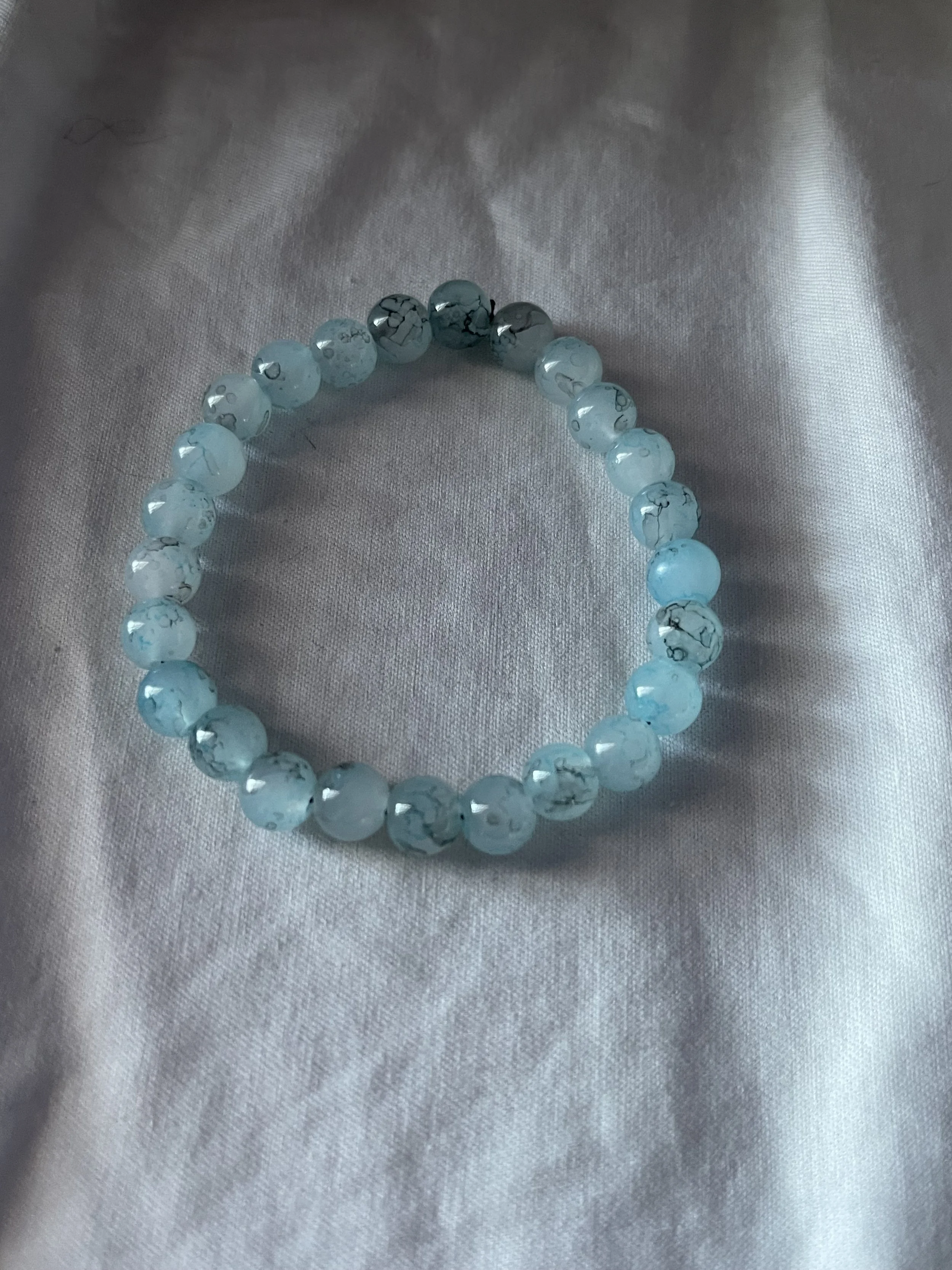 Faded blue marble beaded bracelet
