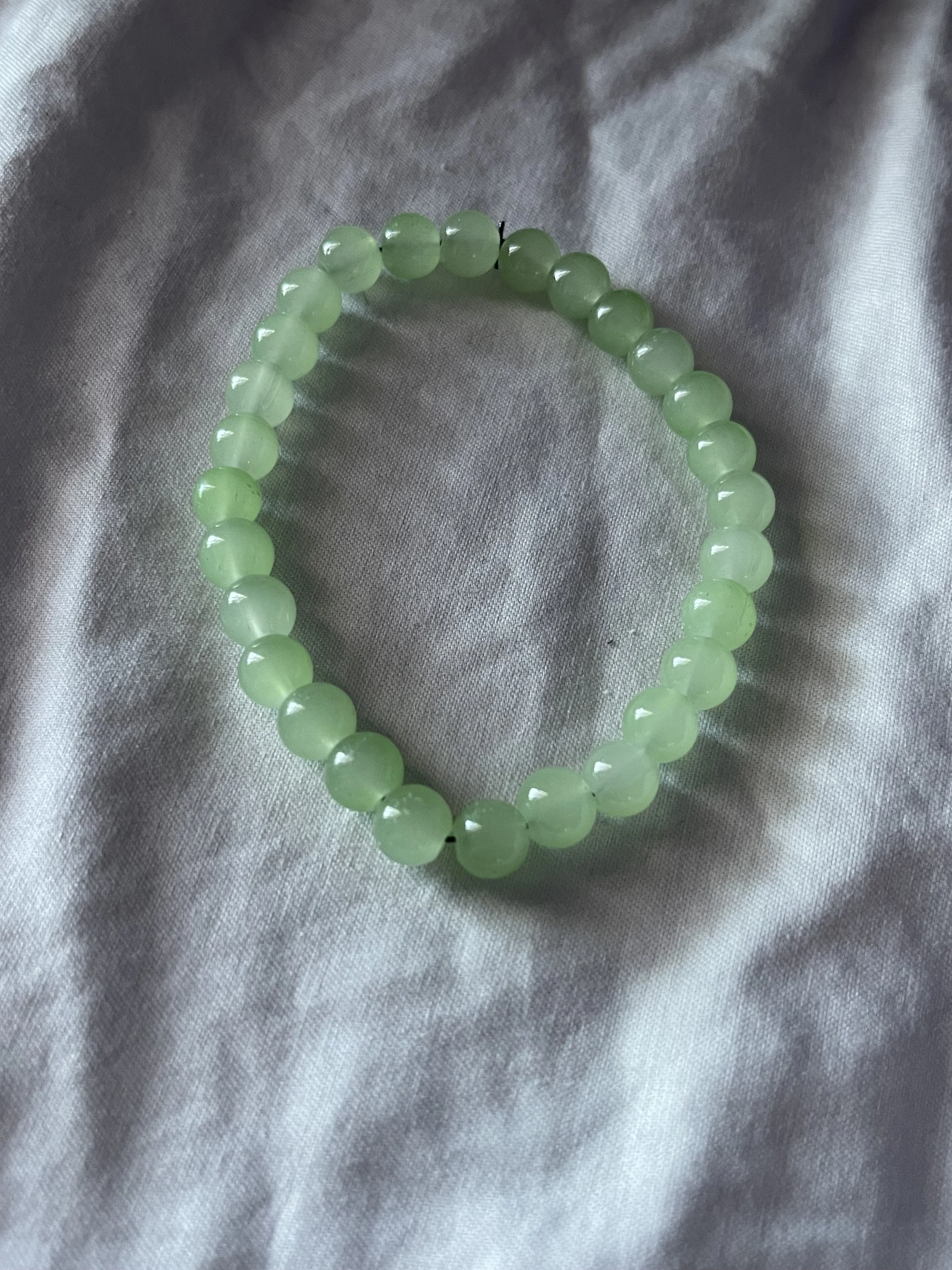 Light green beaded bracelet
