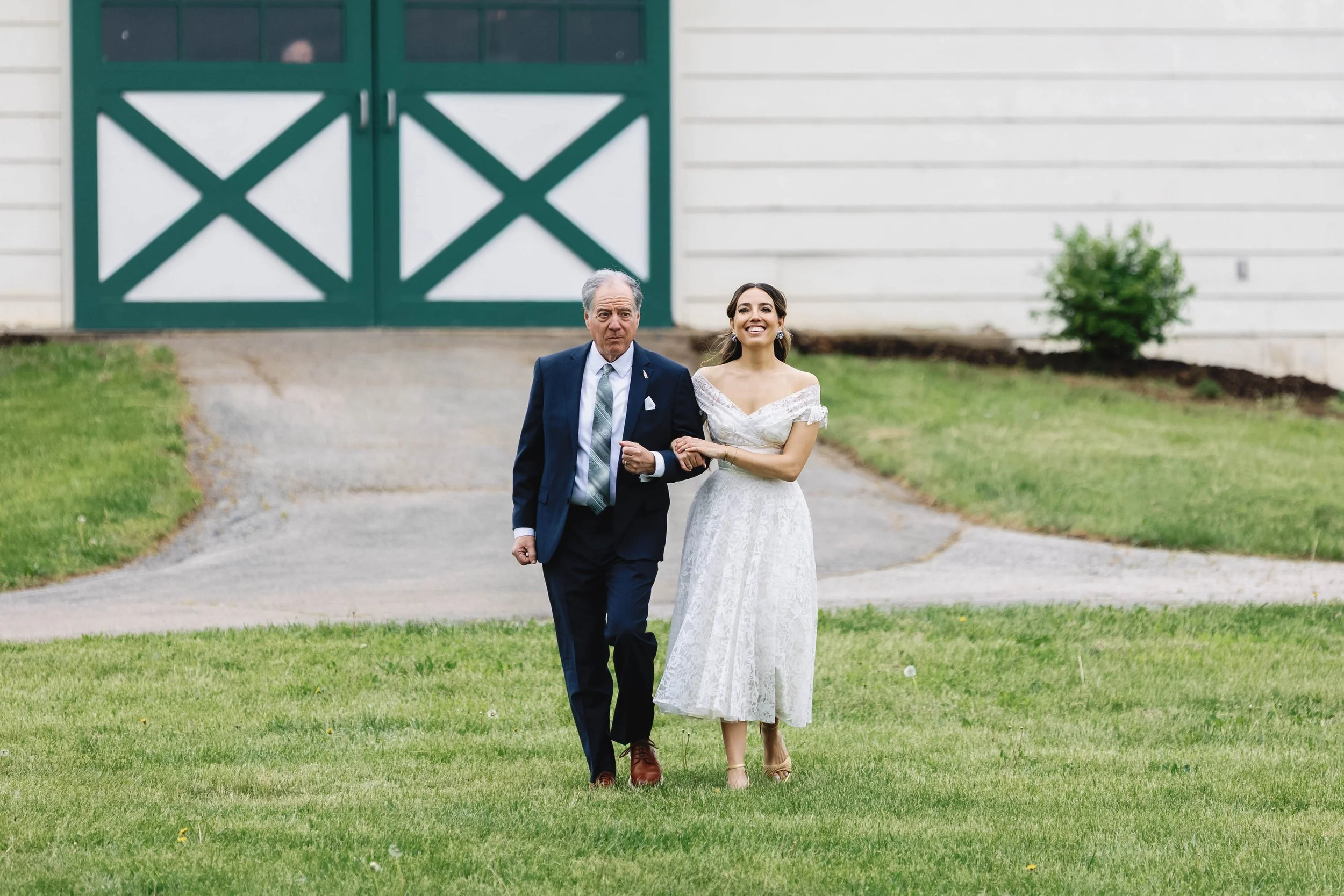 gueenslakekentuckywedding (3 of 114).jpg