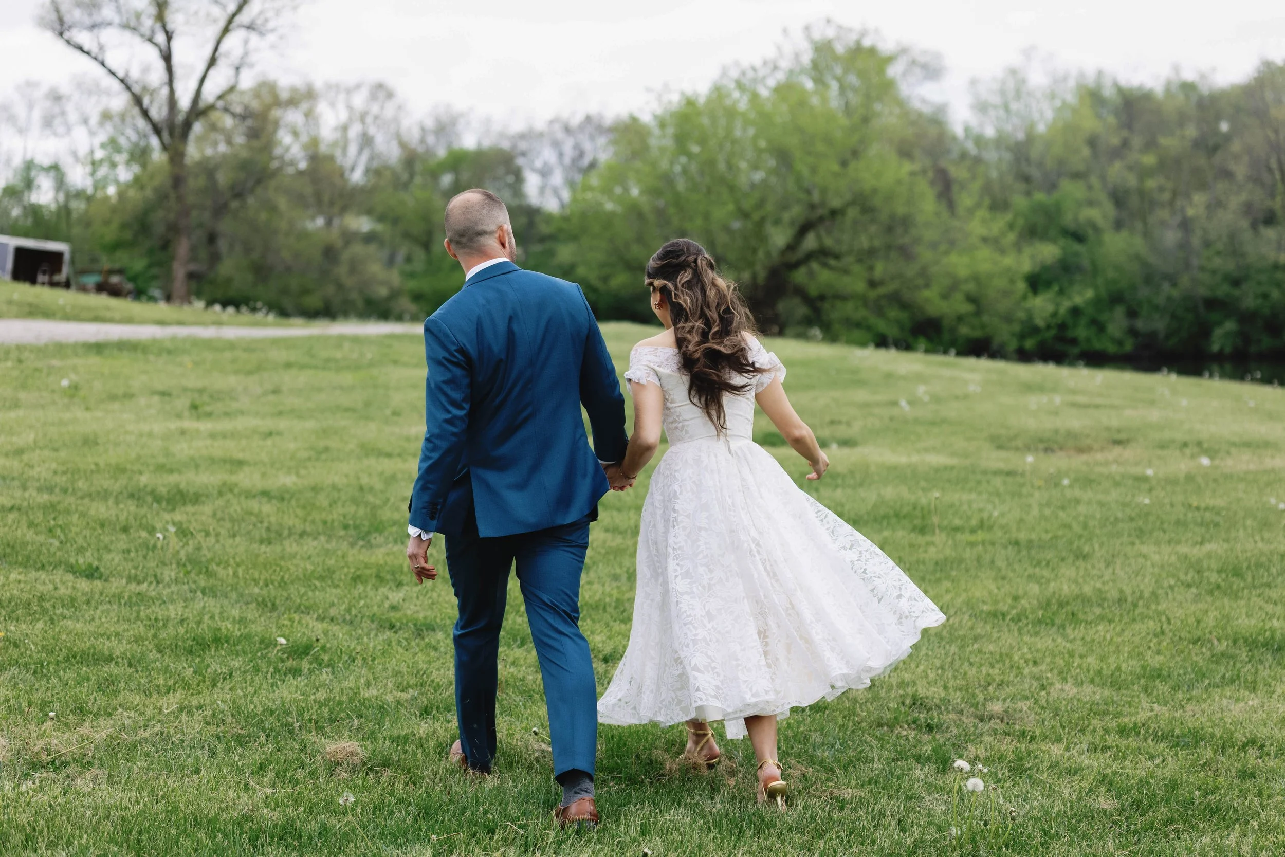 gueenslakekentuckywedding (22 of 114).jpg