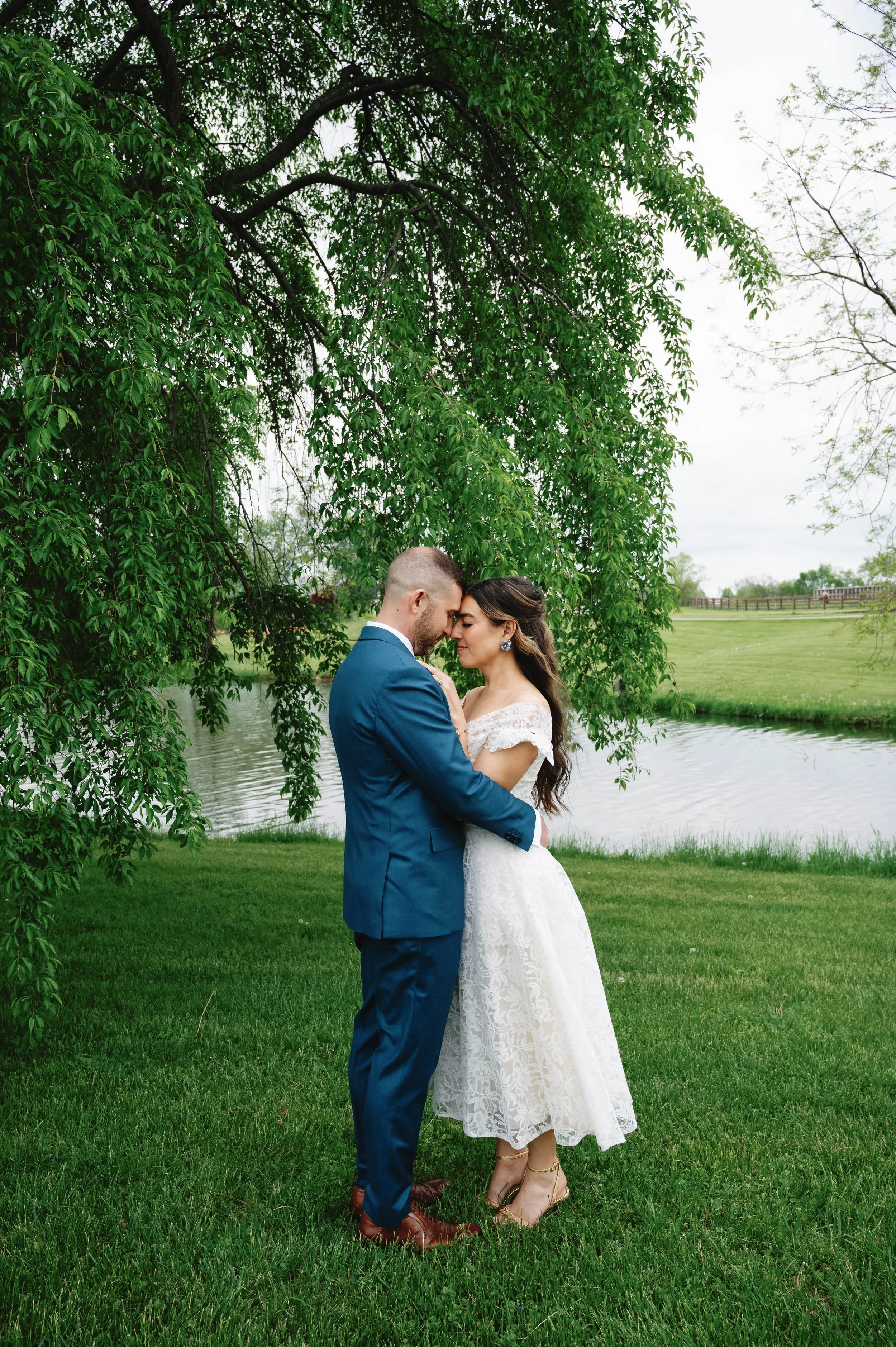 gueenslakekentuckywedding (82 of 114).jpg