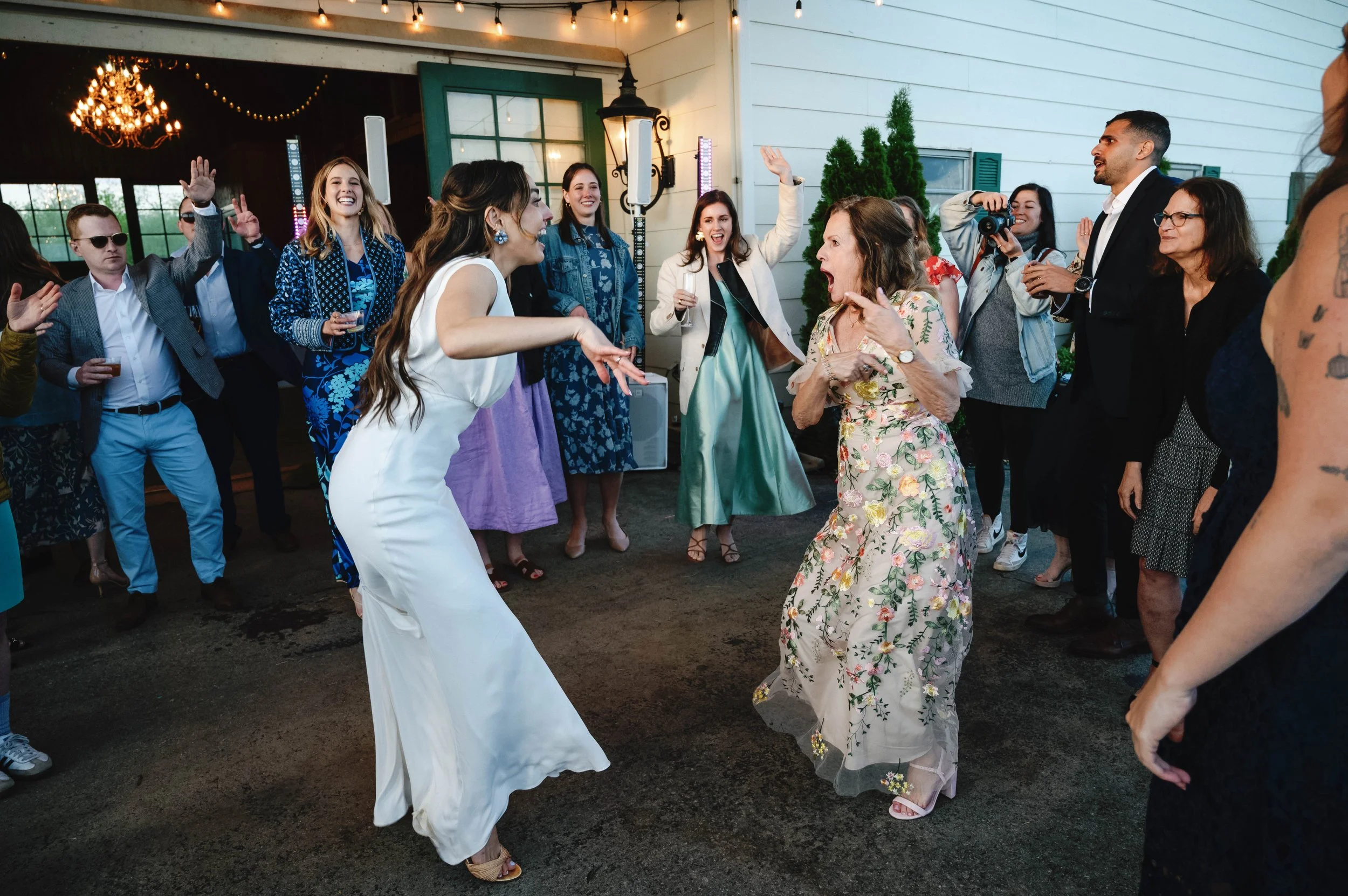 gueenslakekentuckywedding (105 of 114).jpg