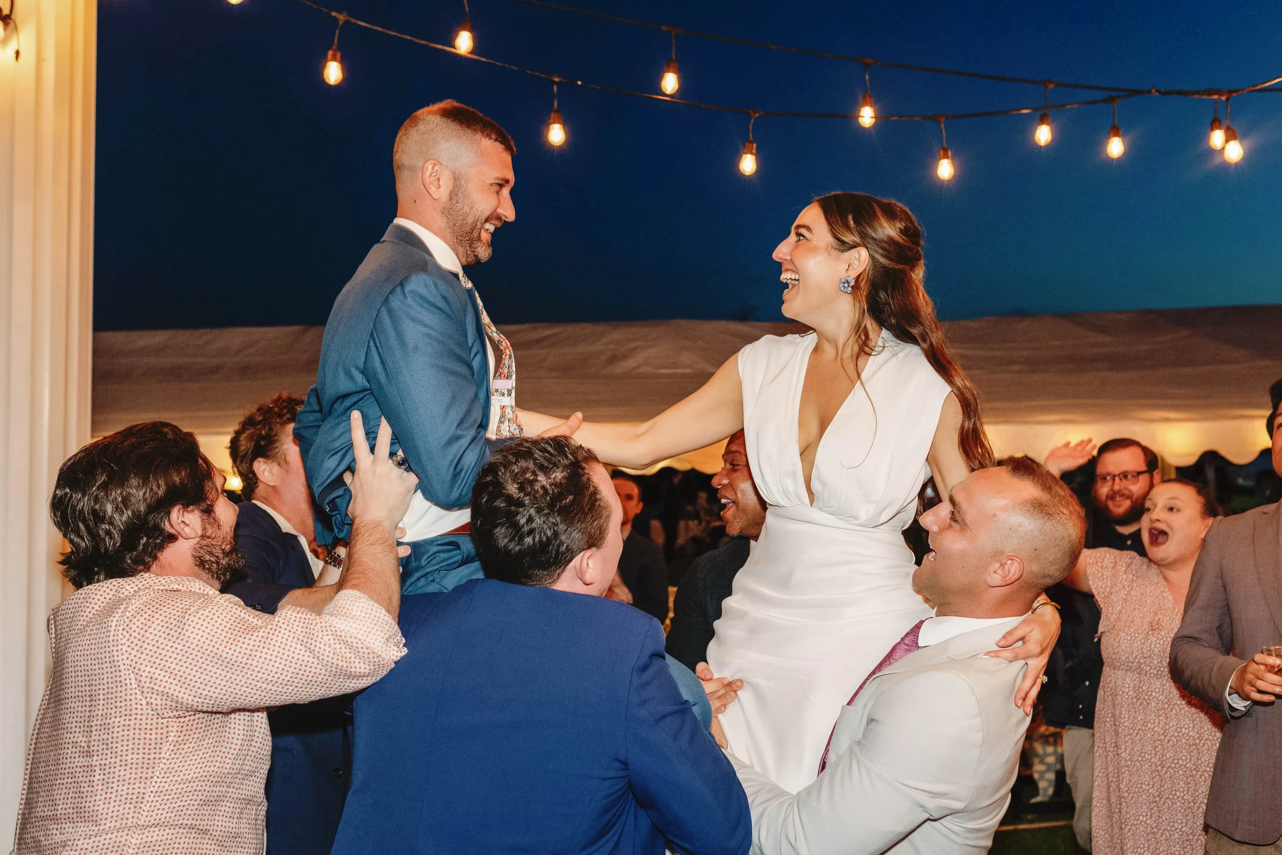 gueenslakekentuckywedding (111 of 114).jpg