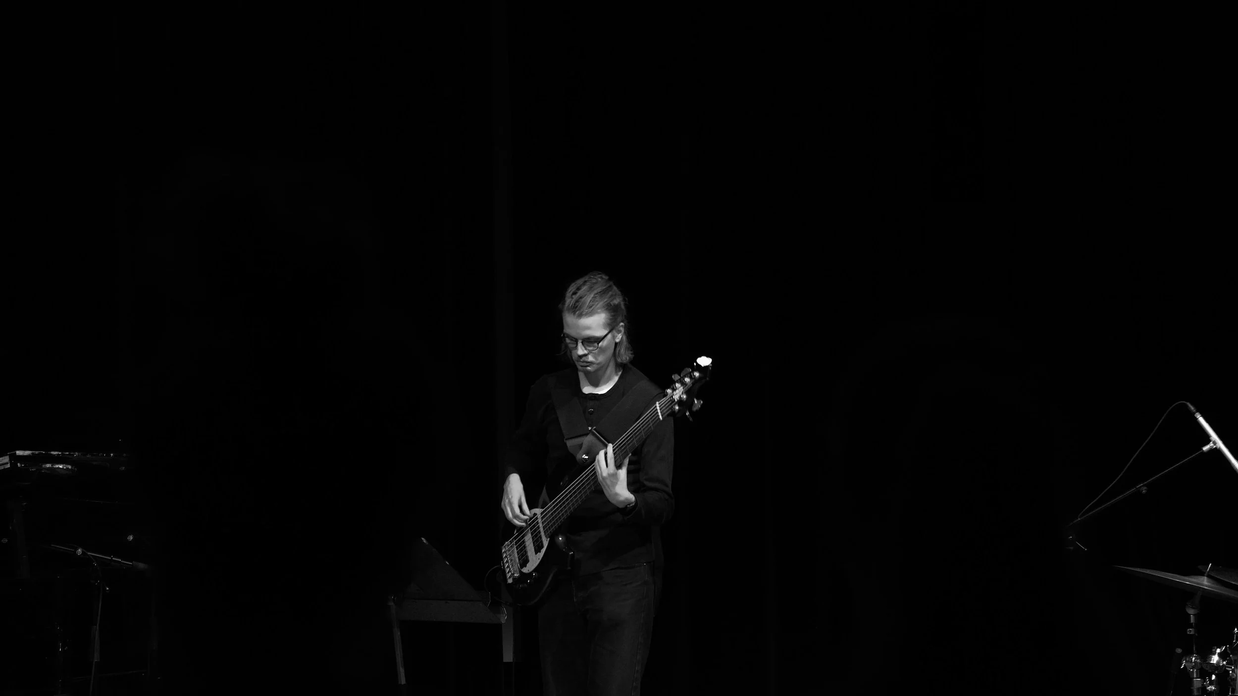 Love Grundberg playing live in concert