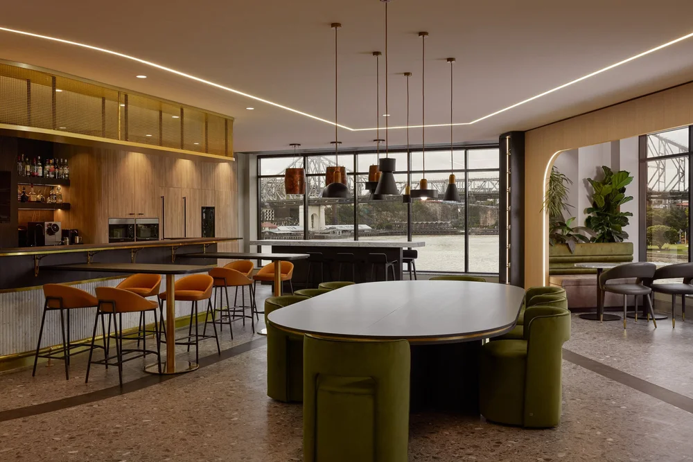 Client bar and breakout, Talbot Sayer
