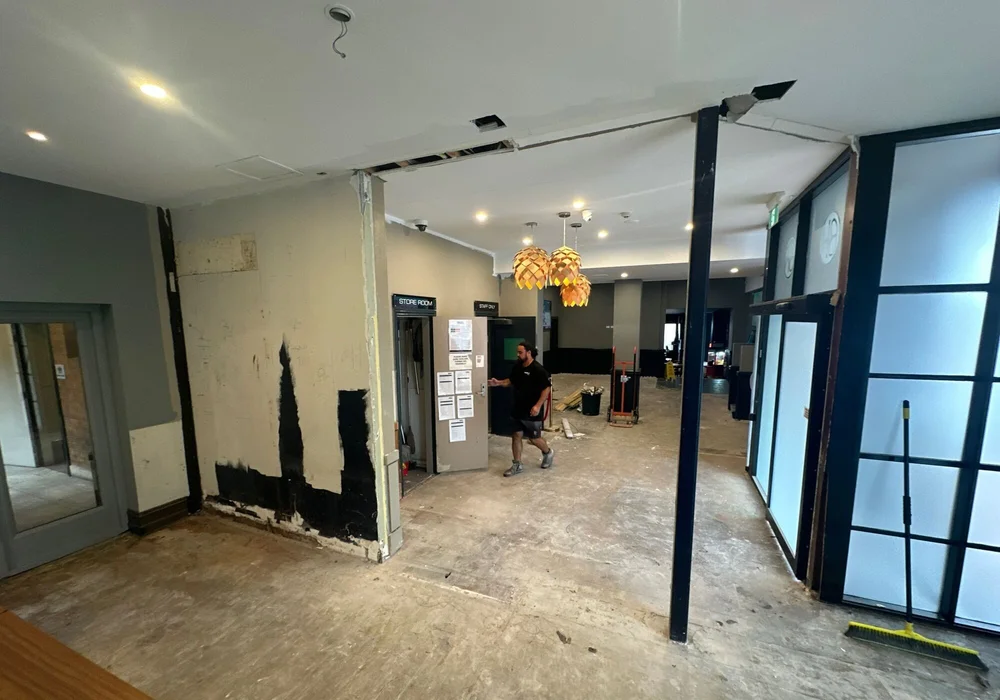 The starting point, Beaudesert Hotel