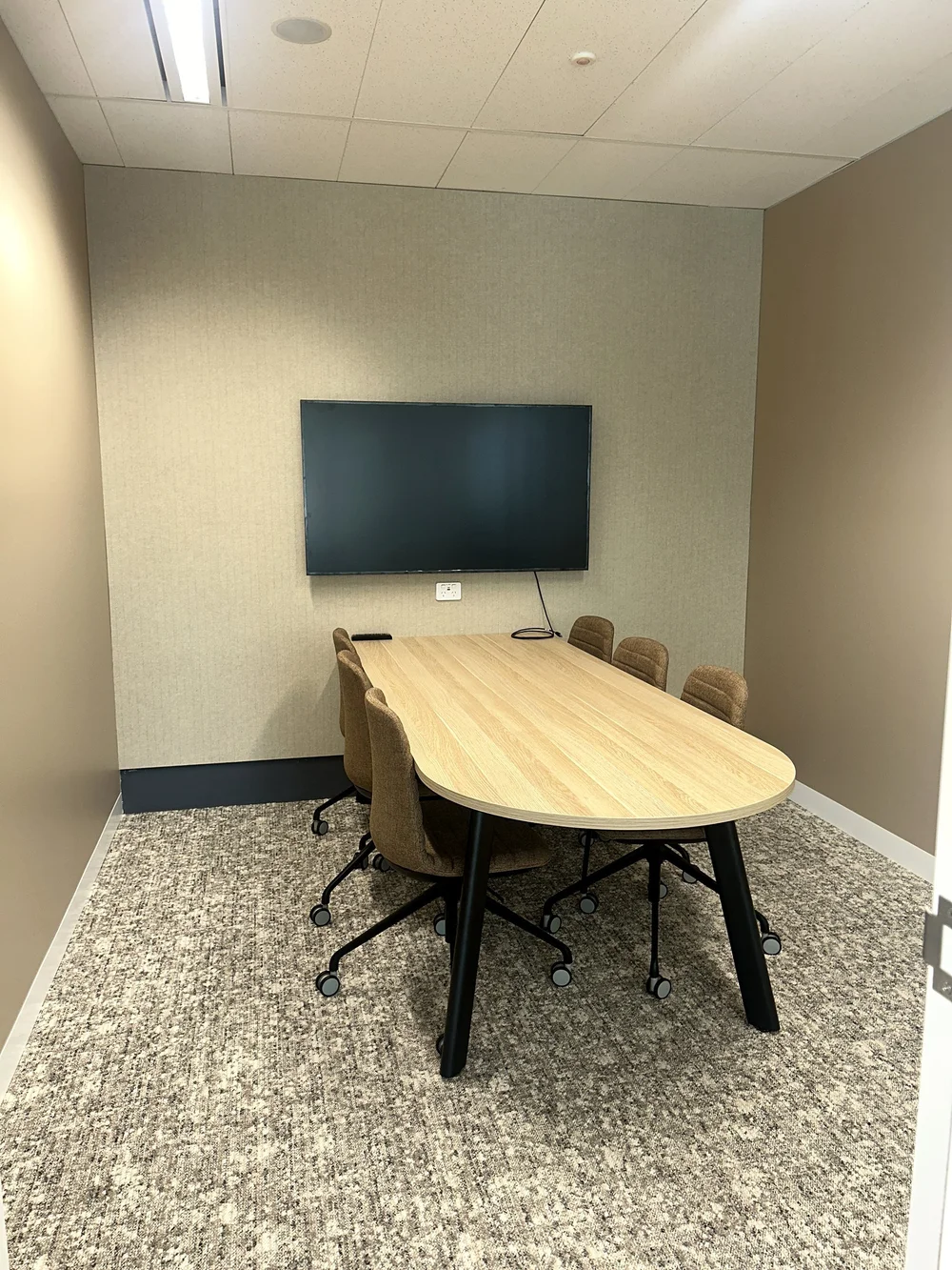 Meeting room, Levels 9 and 10, 10 Eagle Street