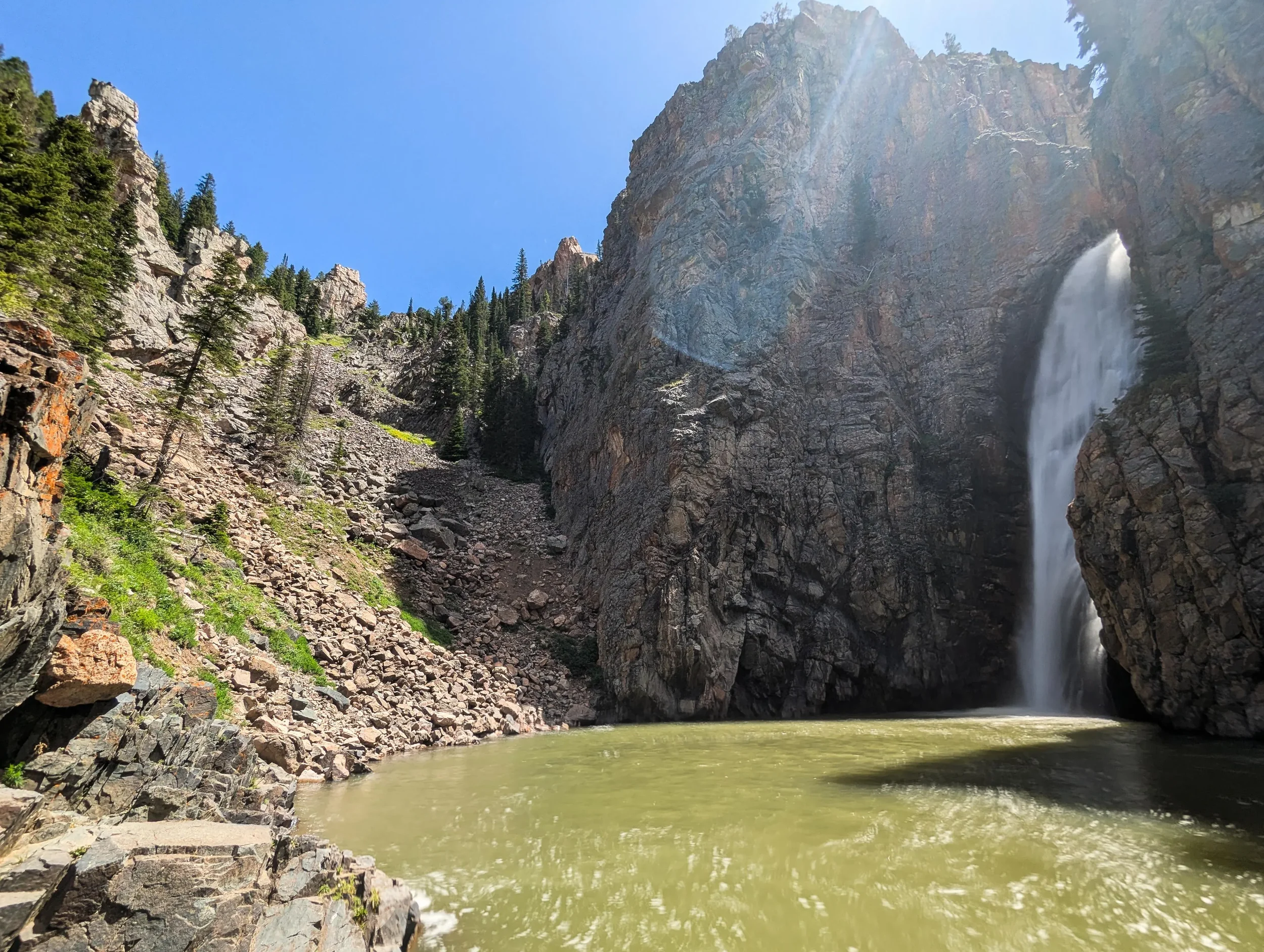 porcupine-falls-big-horn-mountains