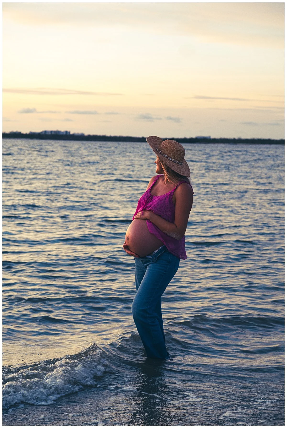 Fort Myers maternity photographer capturing beach maternity portraits
