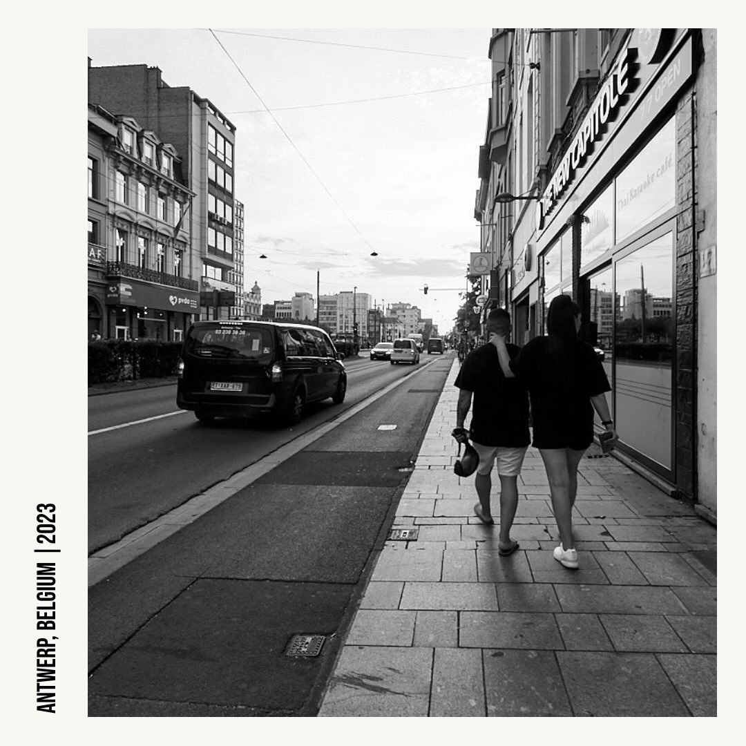 Antwerp, Belgium 🇧🇪 📷 

#streetphoto_bw #couples #belgium