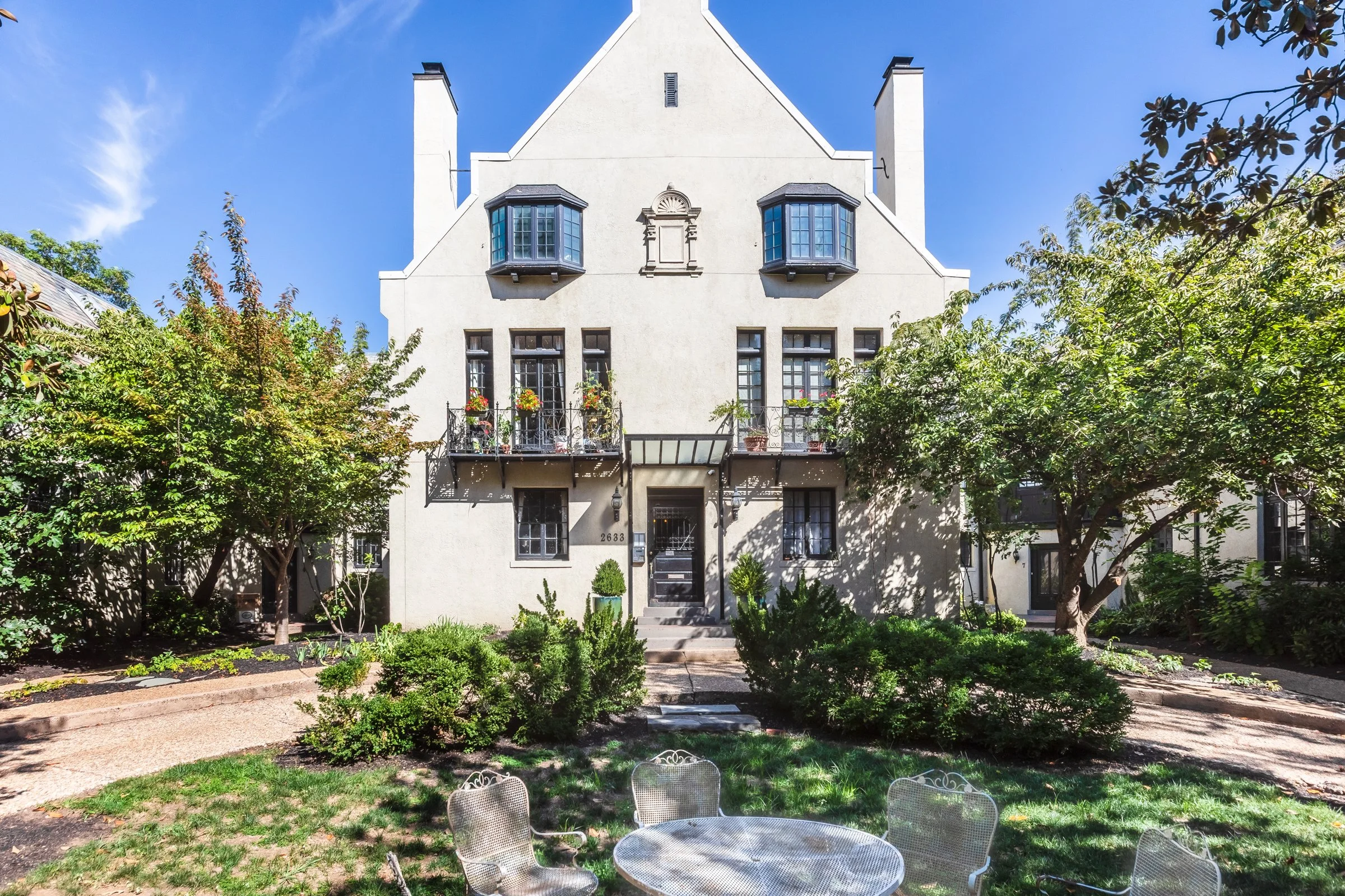 2633-15th-FallExteriors-Main.jpg