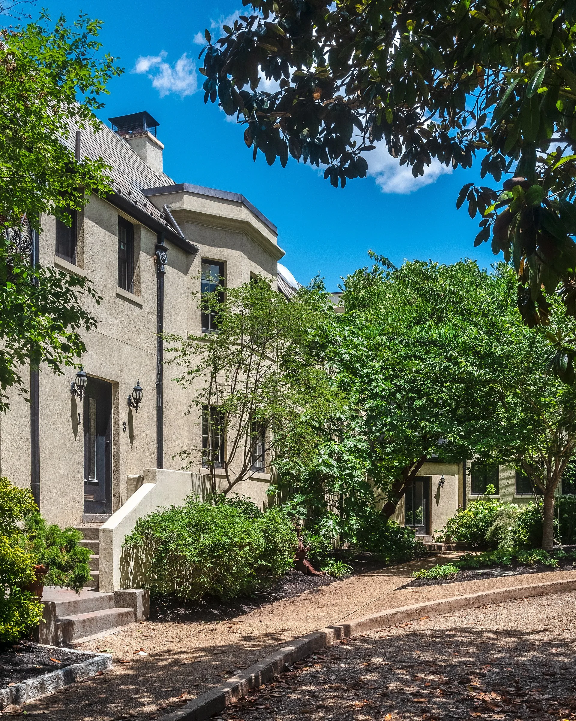 2533-15th-MayExterior02-web.jpg