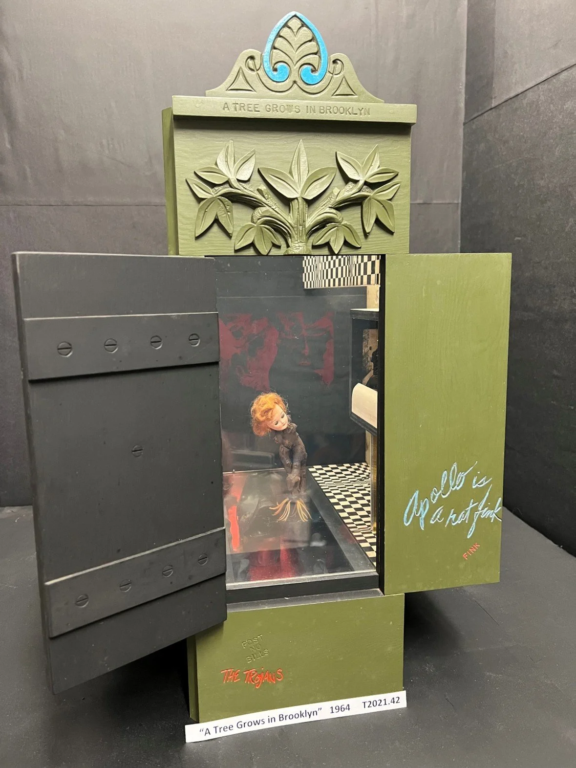 A Tree Grows In Brooklyn