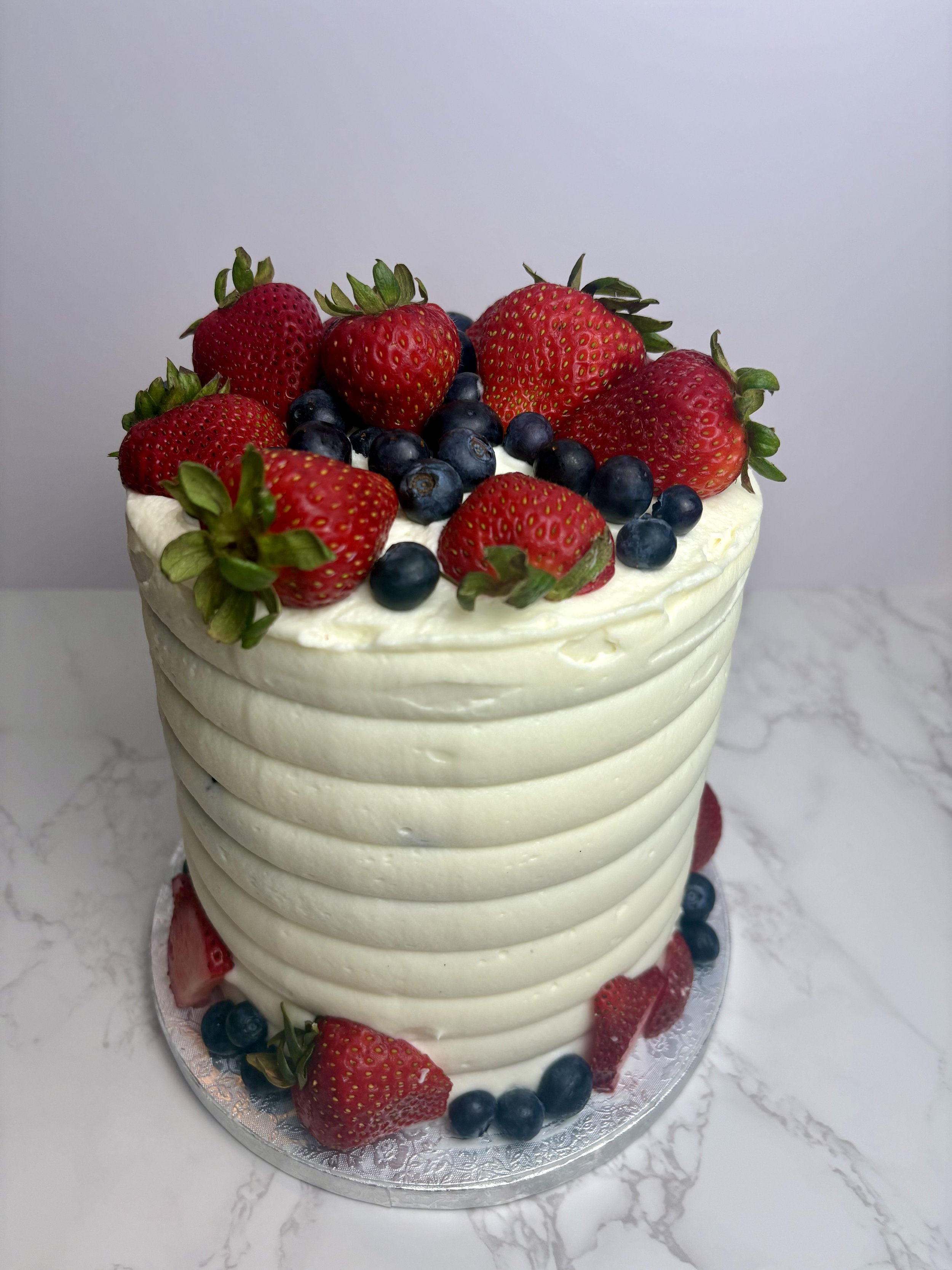 6 inch custom berry chantilly cake